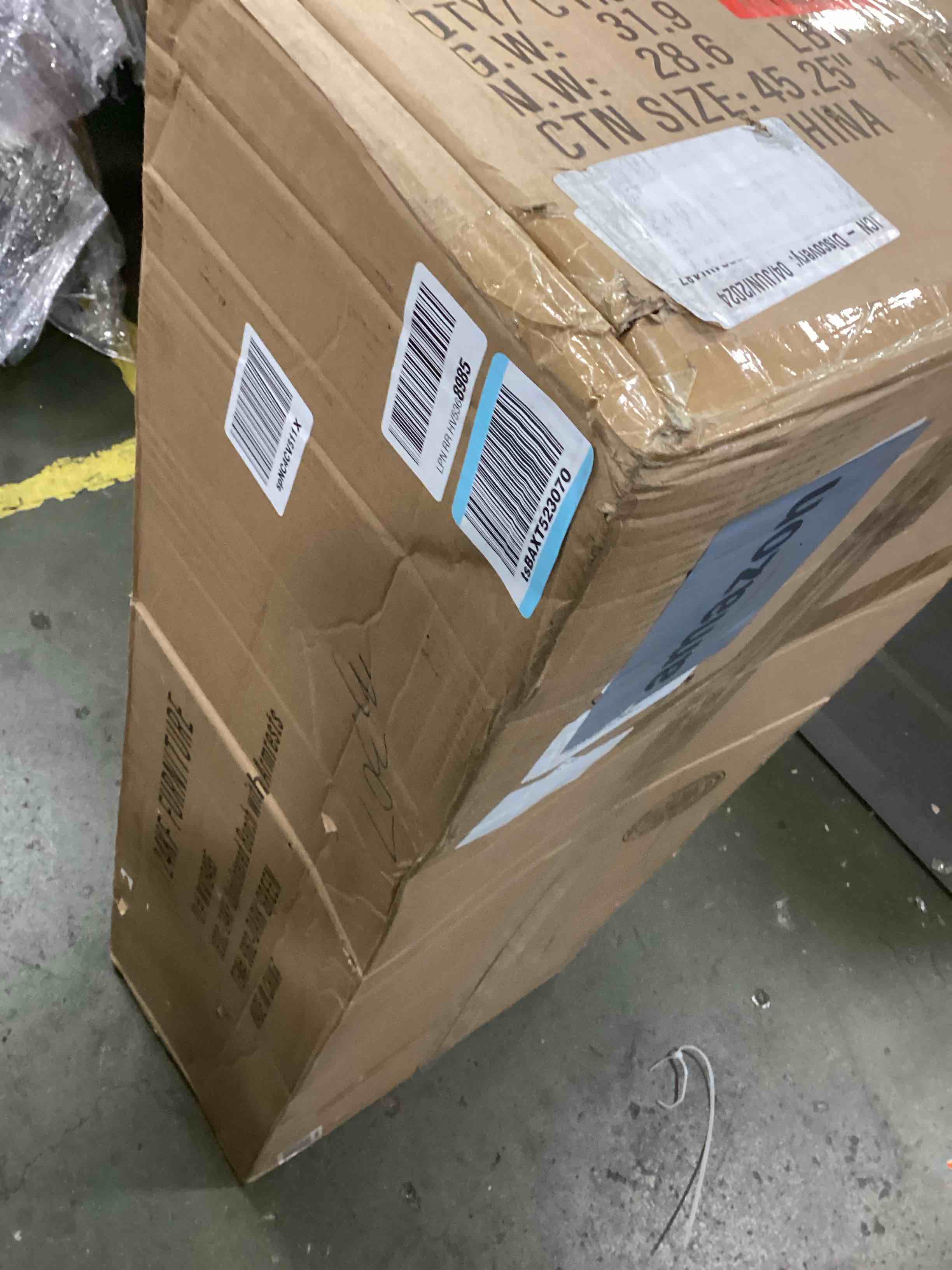 https://s3.amazonaws.com/lotting-images-prod/bidfta/RED6535535_1719418242339.jpeg