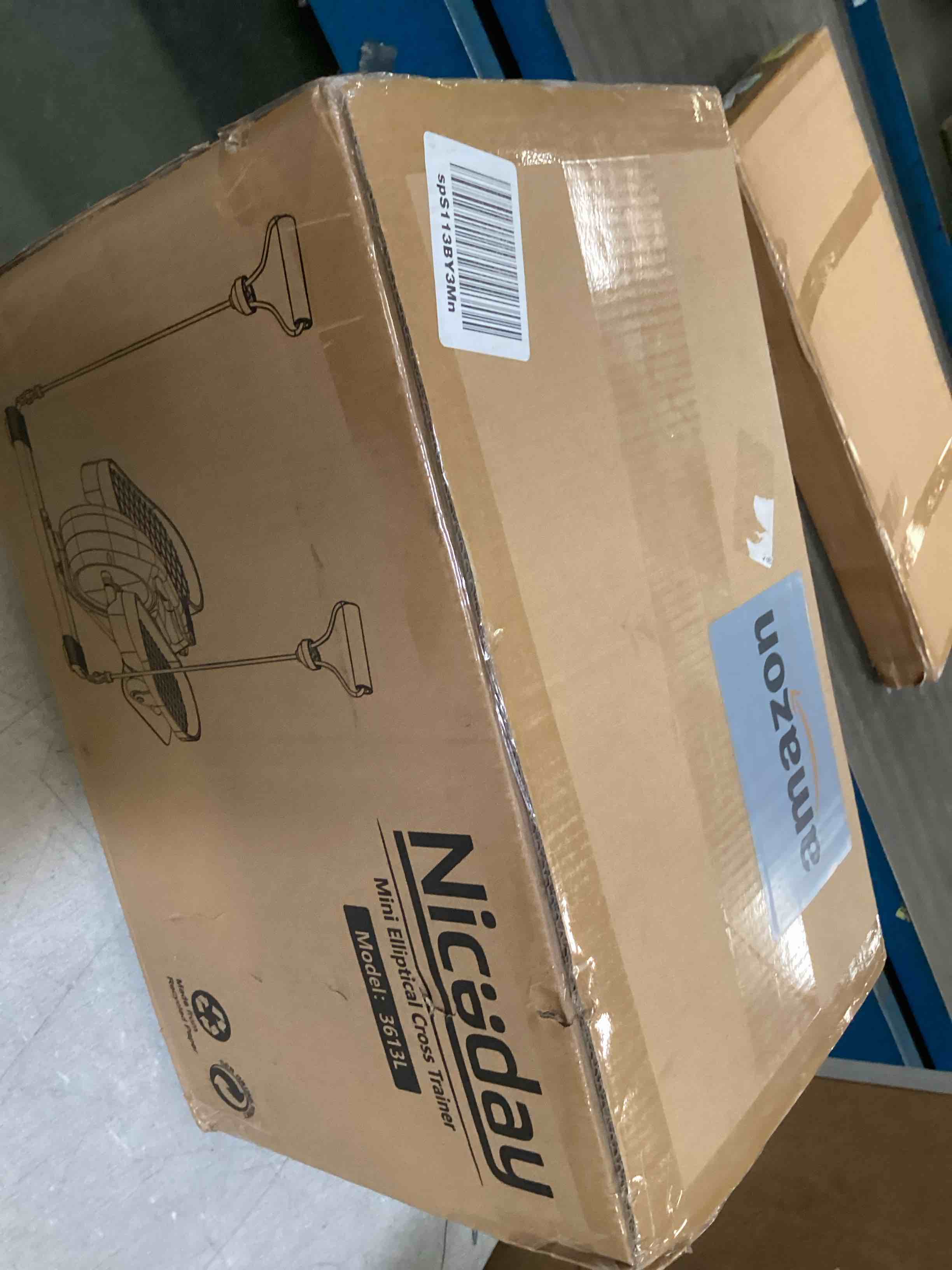 https://s3.amazonaws.com/lotting-images-prod/bidfta/RED6548677_1716989854806.jpeg