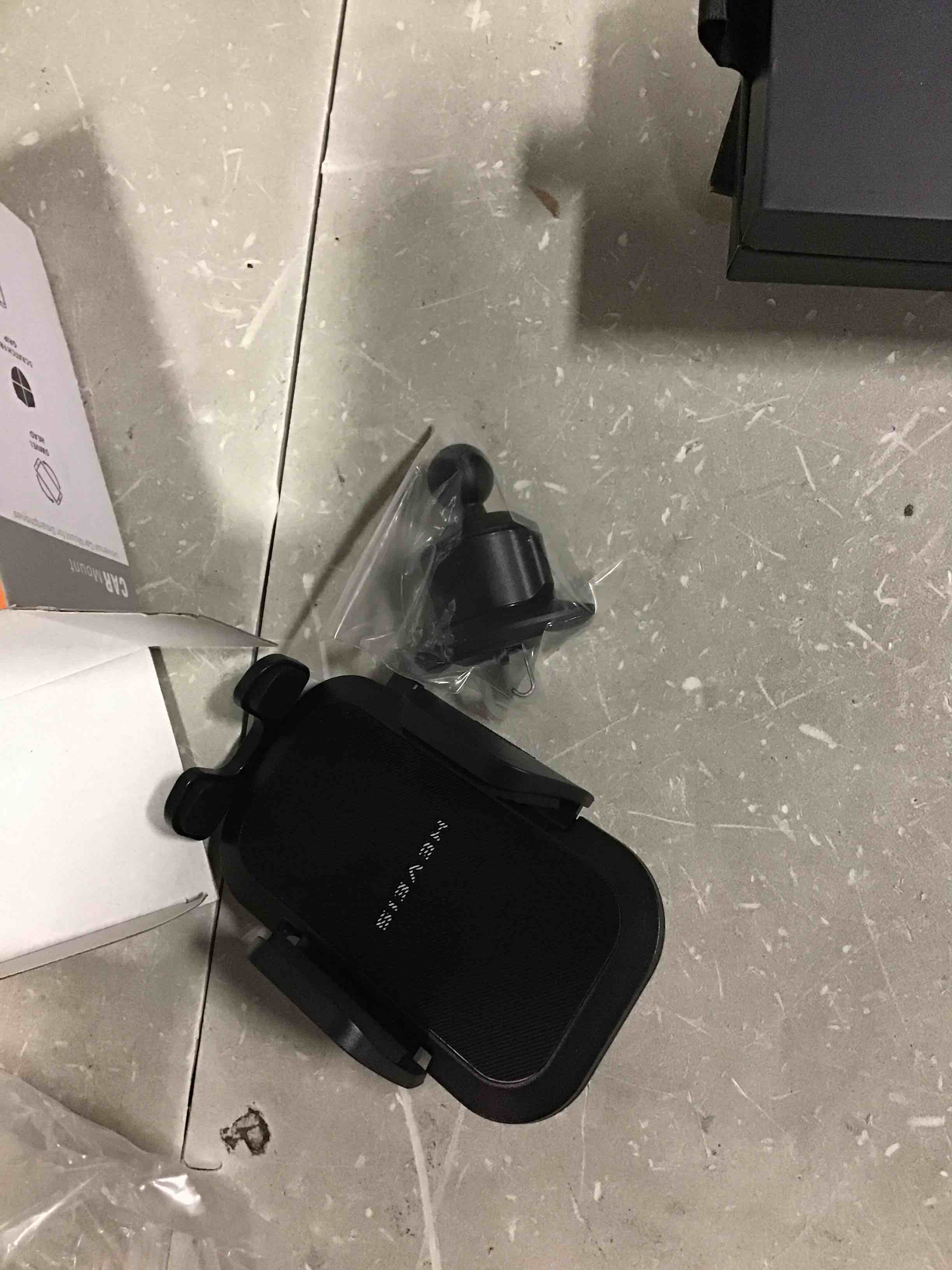https://s3.amazonaws.com/lotting-images-prod/bidfta/RED6549442_1716903742642.jpeg