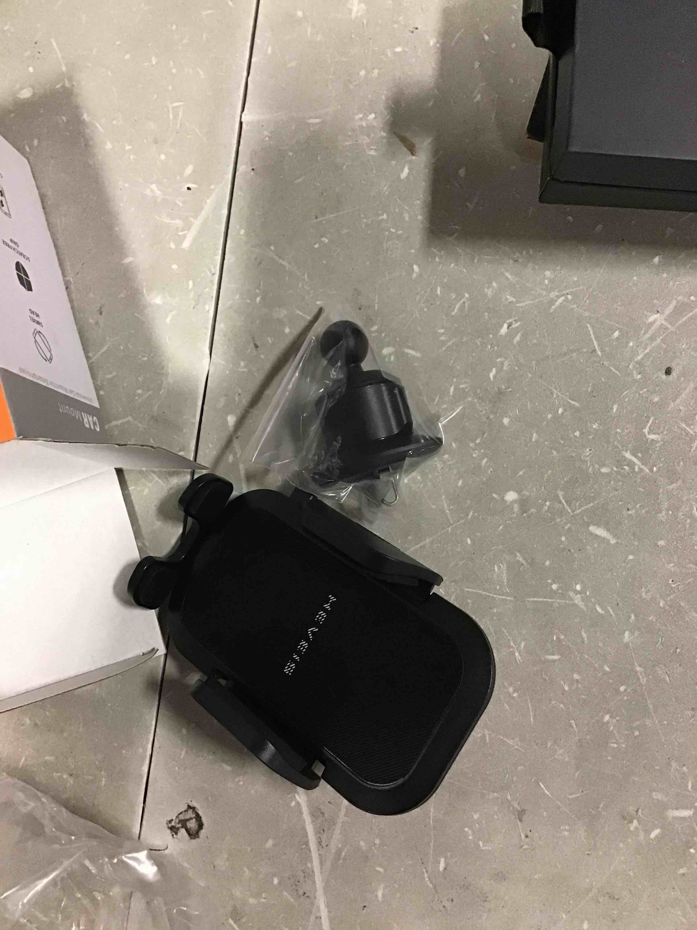 https://s3.amazonaws.com/lotting-images-prod/bidfta/RED6549442_1716903744543.jpeg