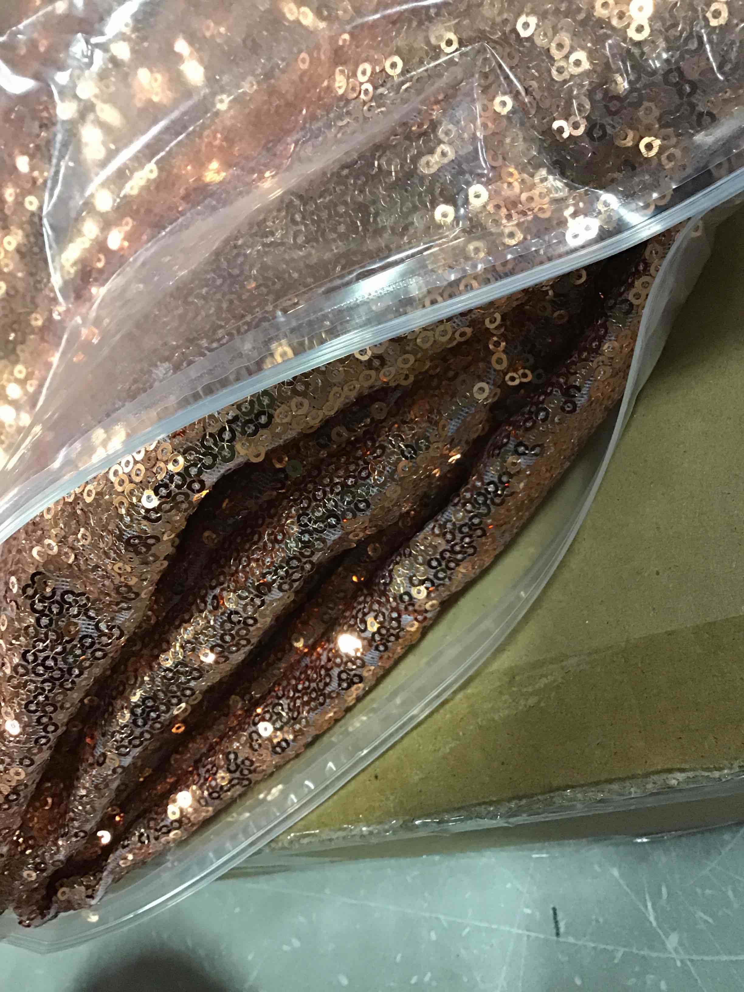WISPET Sequin Tablecloth 108" Round Rose Gold Table Cloth Glitter Tablecloth Sparkly Drape Table Covers for Wedding Birthday Ceremony Party Baby Bridal Shower Decorations Rose Gold 108" Round