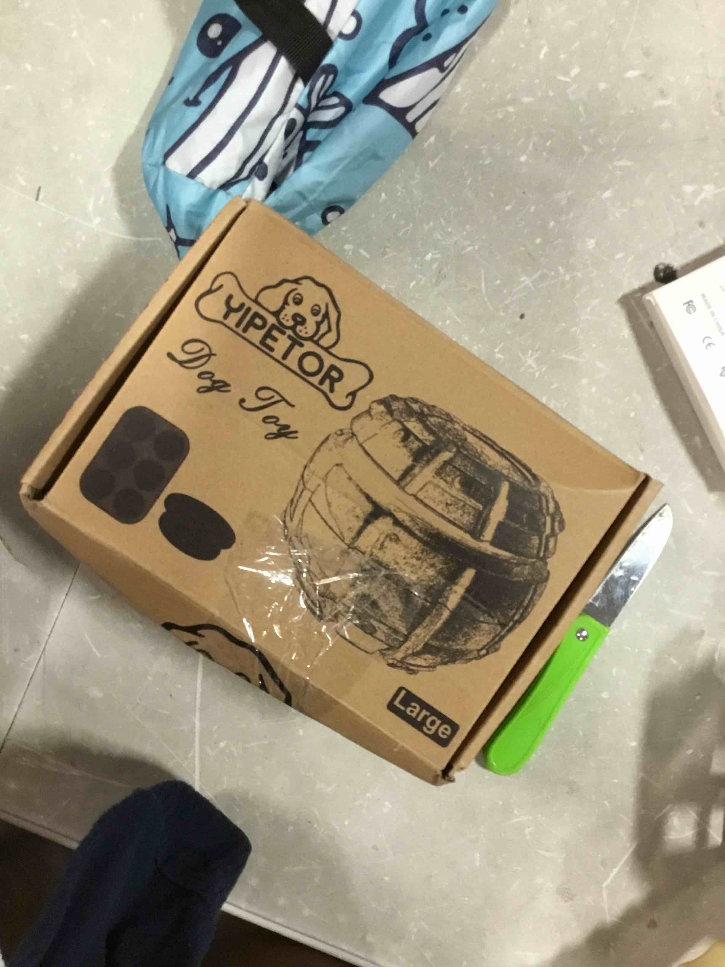 https://s3.amazonaws.com/lotting-images-prod/bidfta/RED6550157_1717076682495.jpeg