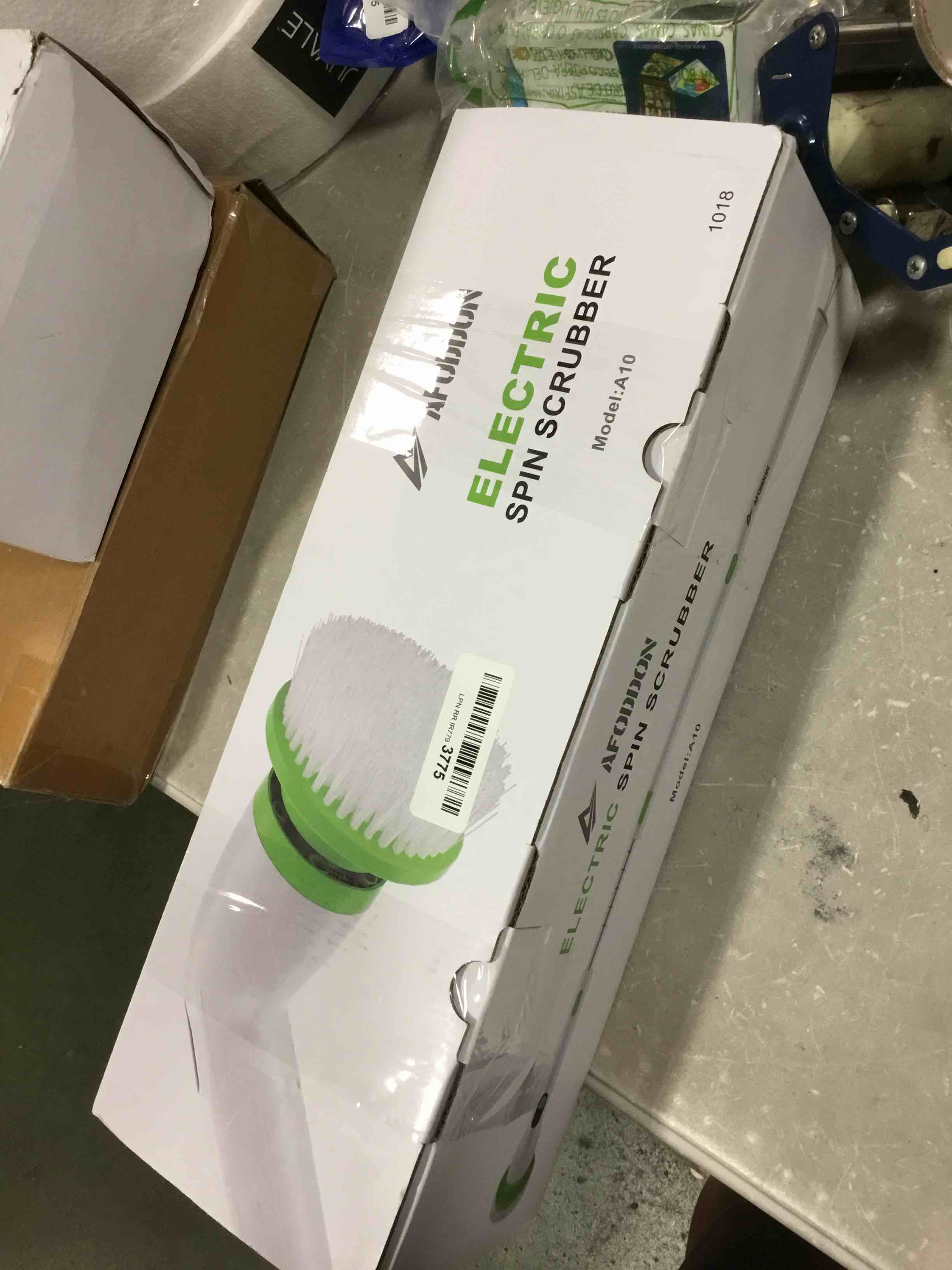 https://s3.amazonaws.com/lotting-images-prod/bidfta/RED6550243_1717083531328.jpeg