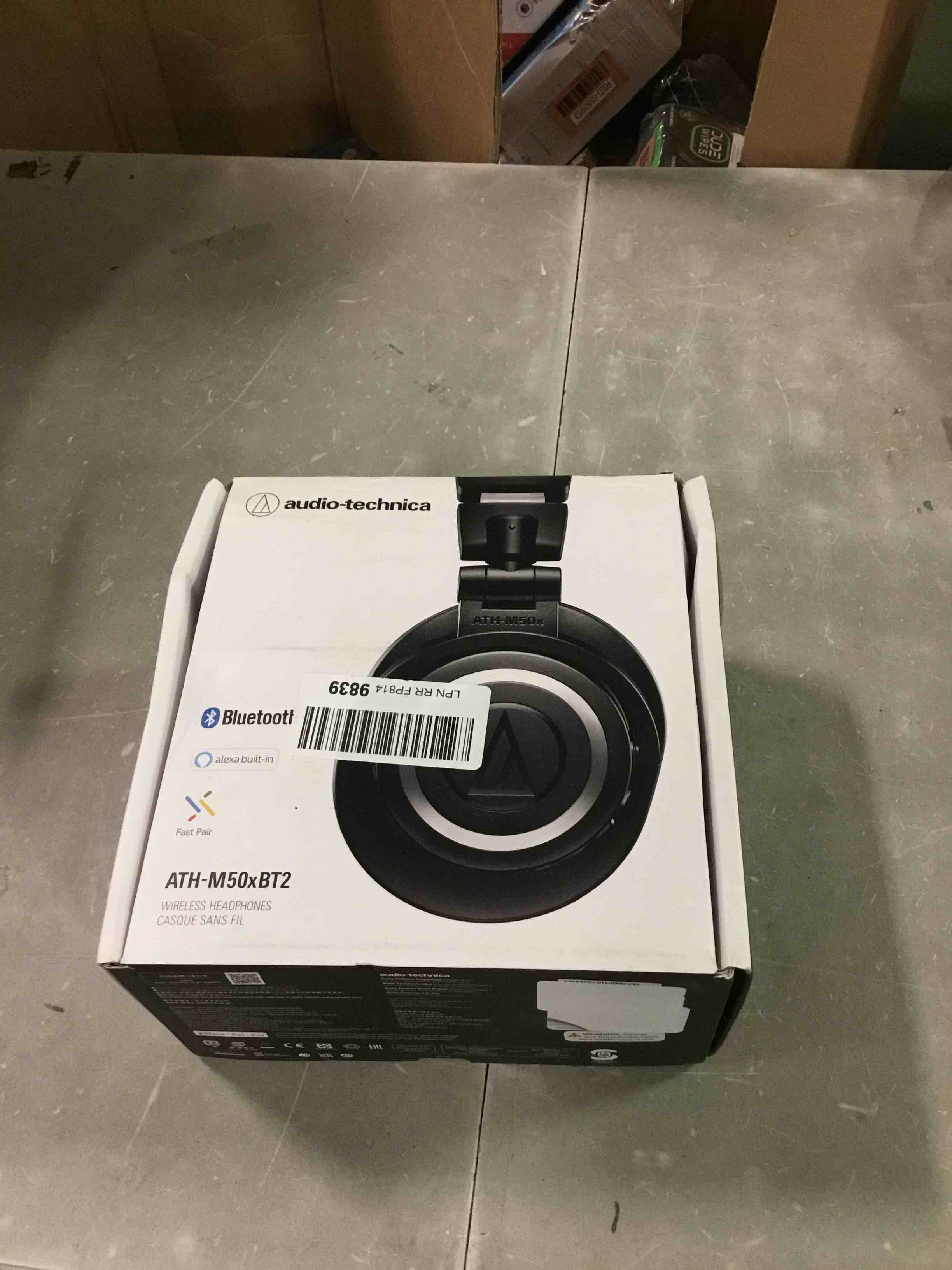 https://s3.amazonaws.com/lotting-images-prod/bidfta/RED6550961_1716641449866.jpeg