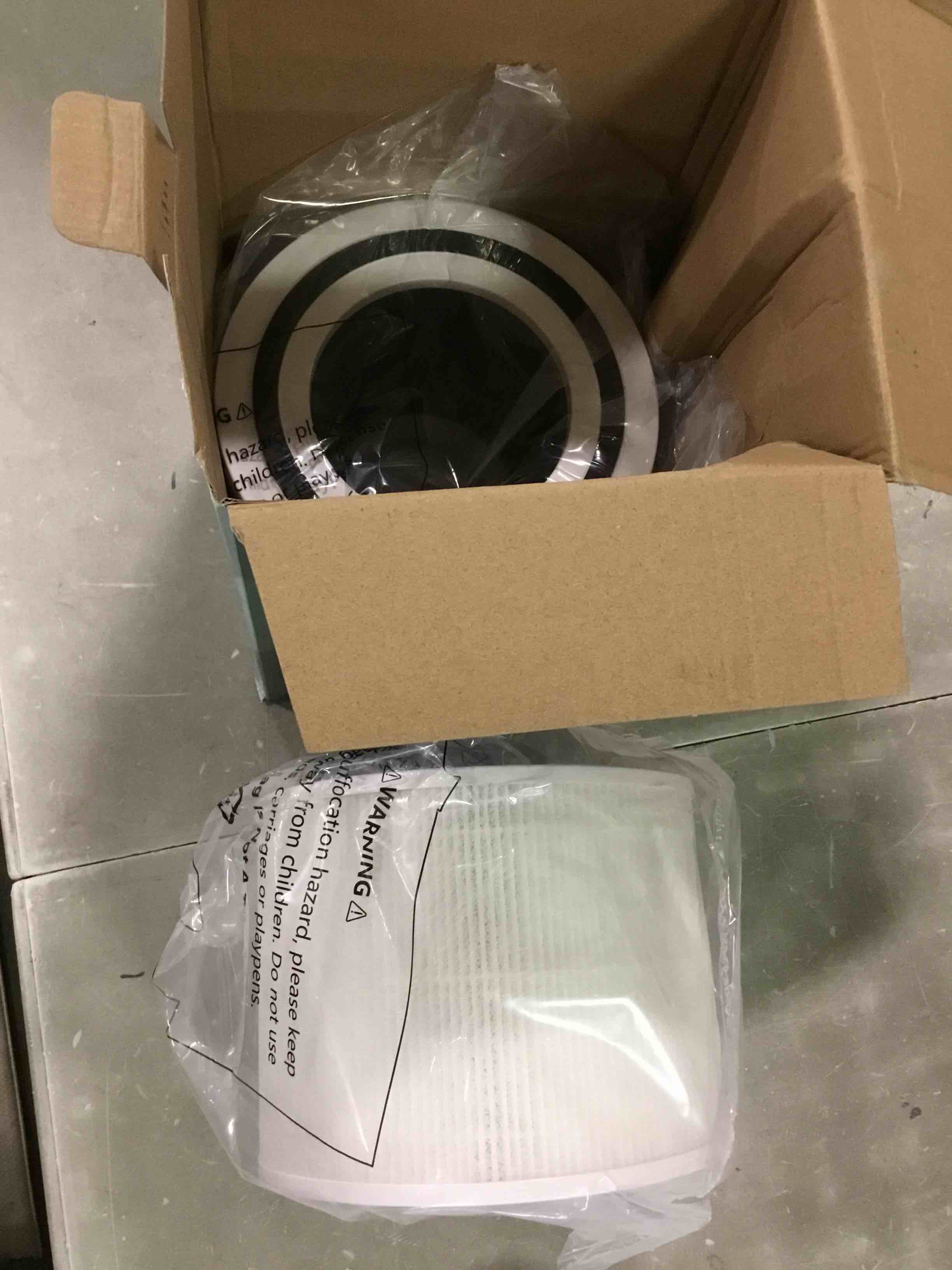 https://s3.amazonaws.com/lotting-images-prod/bidfta/RED6551057_1716651976444.jpeg