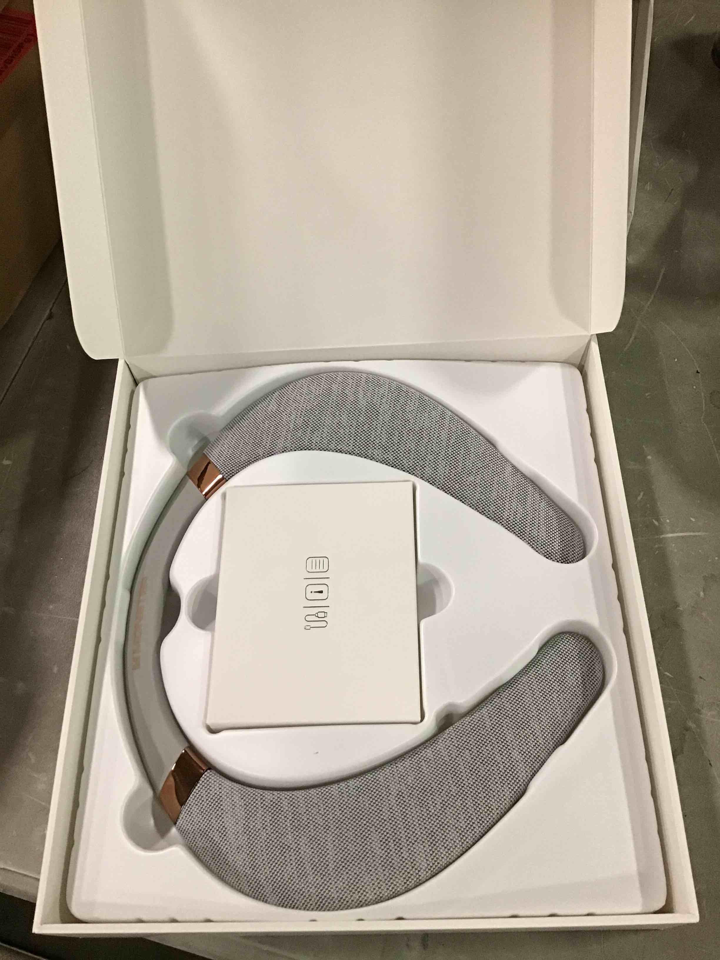 https://s3.amazonaws.com/lotting-images-prod/bidfta/RED6551202_1716902415661.jpeg
