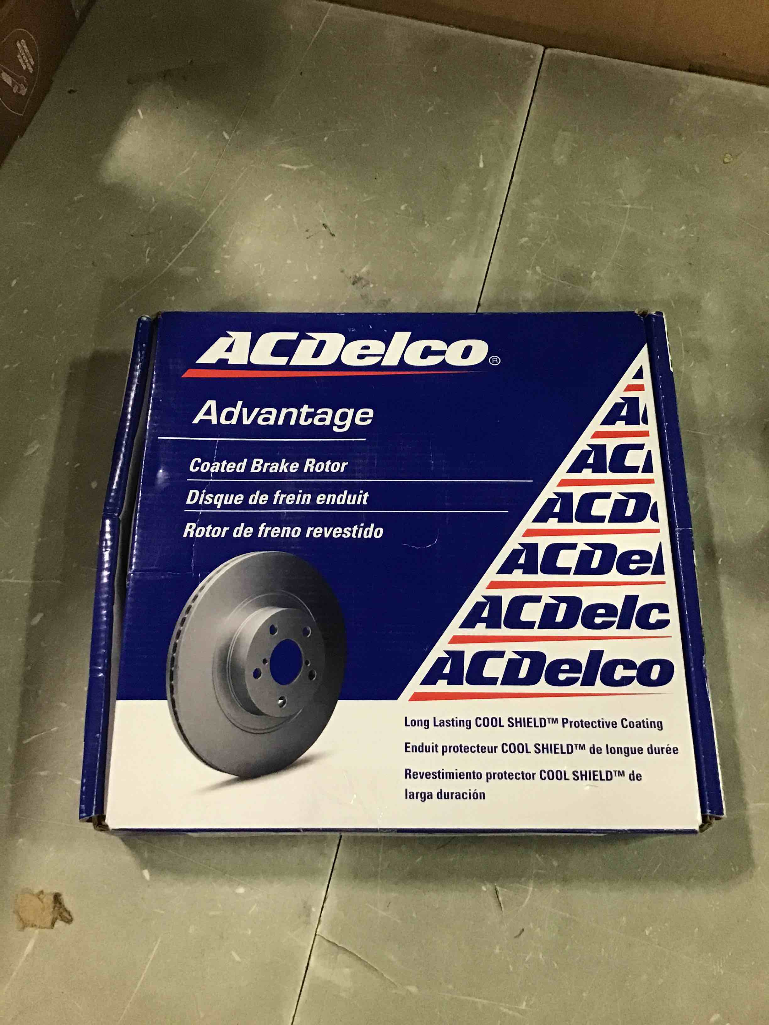 https://s3.amazonaws.com/lotting-images-prod/bidfta/RED6551217_1716903241128.jpeg