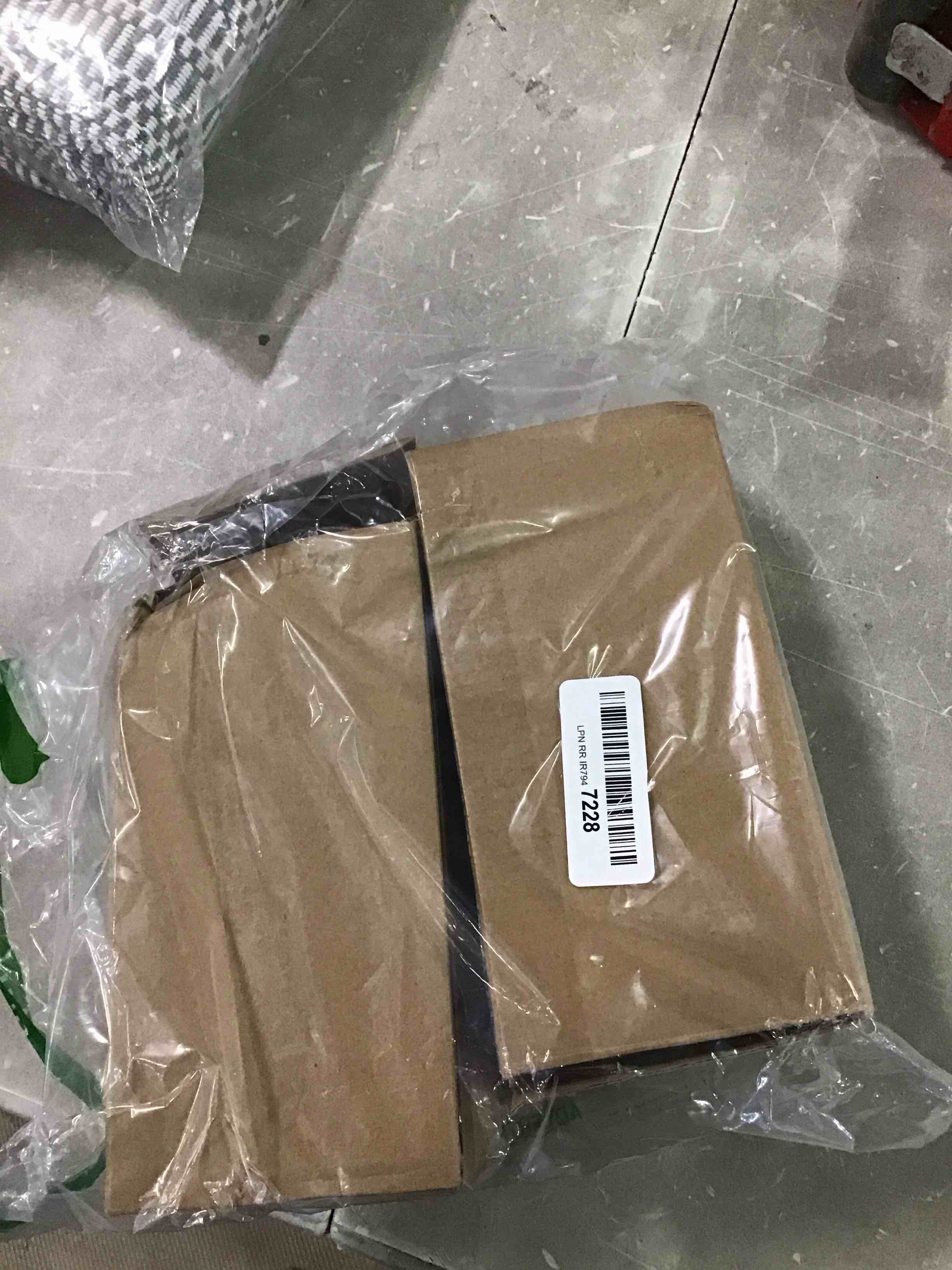 https://s3.amazonaws.com/lotting-images-prod/bidfta/RED6551806_1717089195639.jpeg