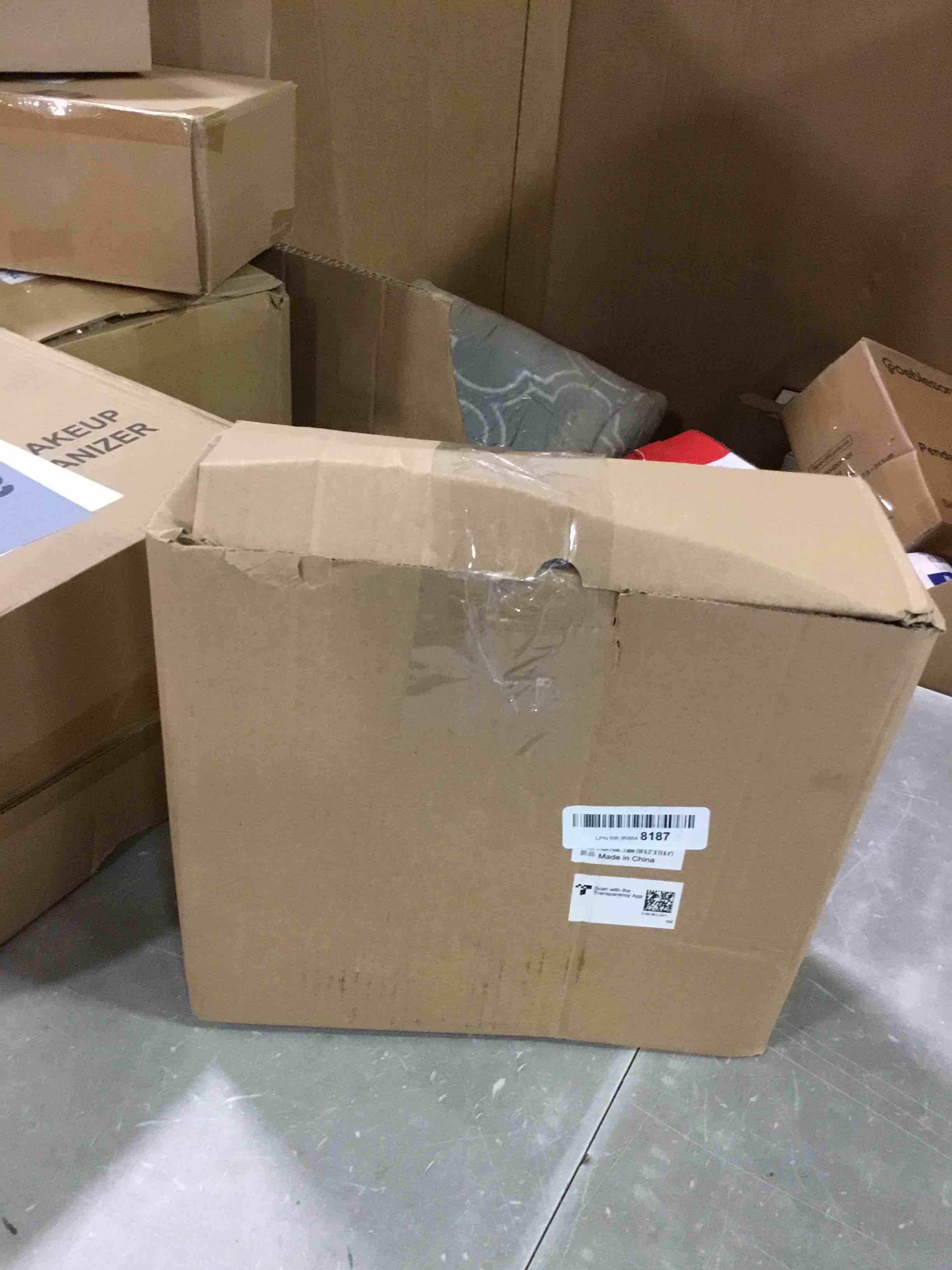 https://s3.amazonaws.com/lotting-images-prod/bidfta/RED6551935_1717157481947.jpeg