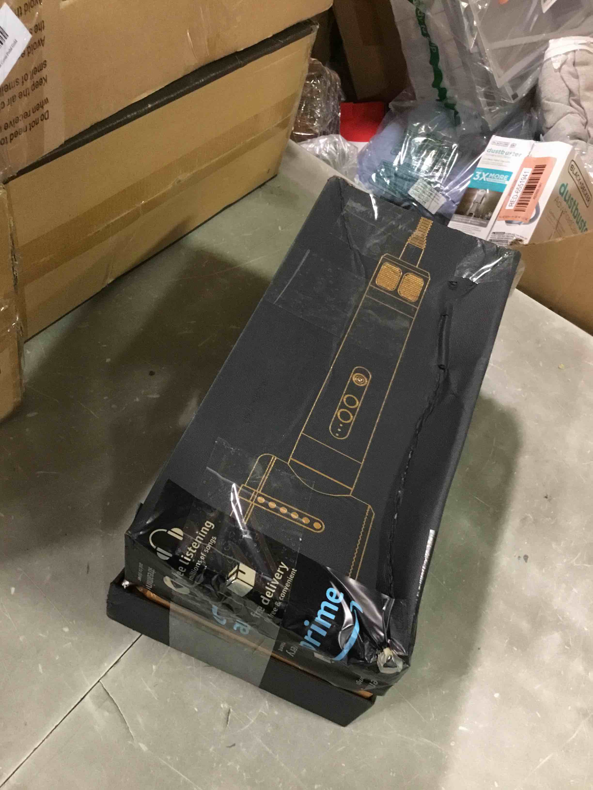 https://s3.amazonaws.com/lotting-images-prod/bidfta/RED6551964_1717159310212.jpeg