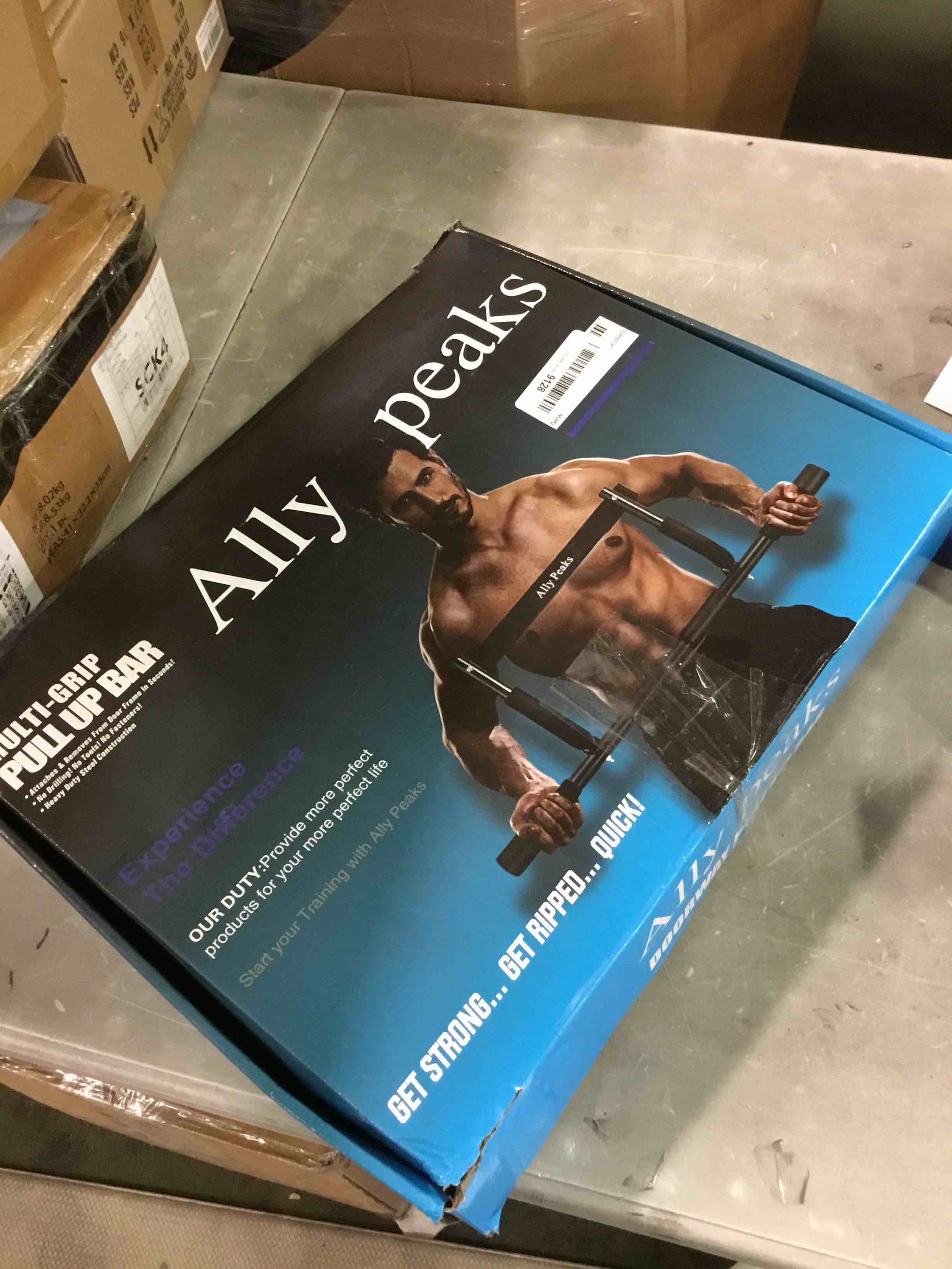 https://s3.amazonaws.com/lotting-images-prod/bidfta/RED6552034_1717166713905.jpeg