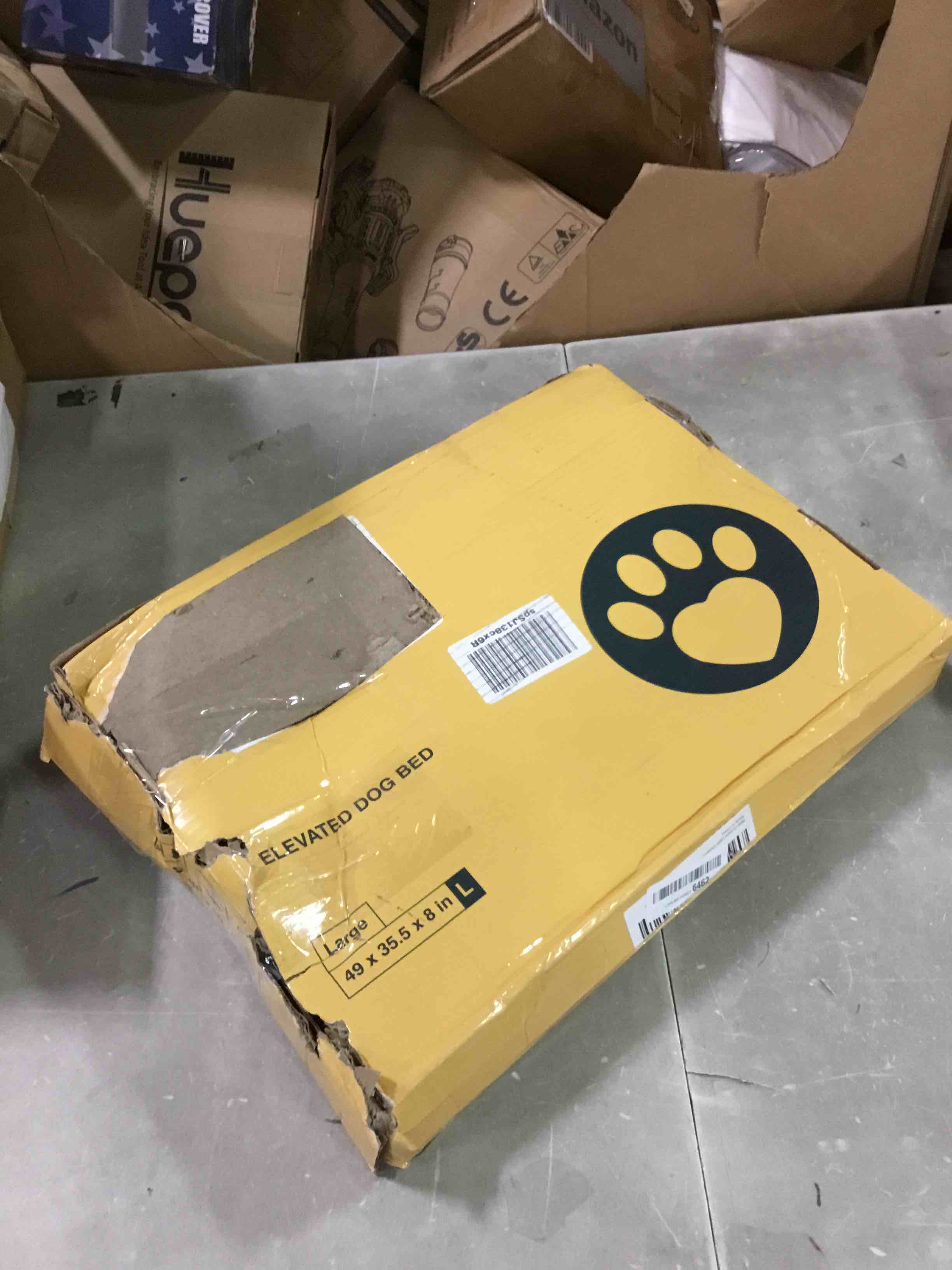 https://s3.amazonaws.com/lotting-images-prod/bidfta/RED6552173_1717181221871.jpeg
