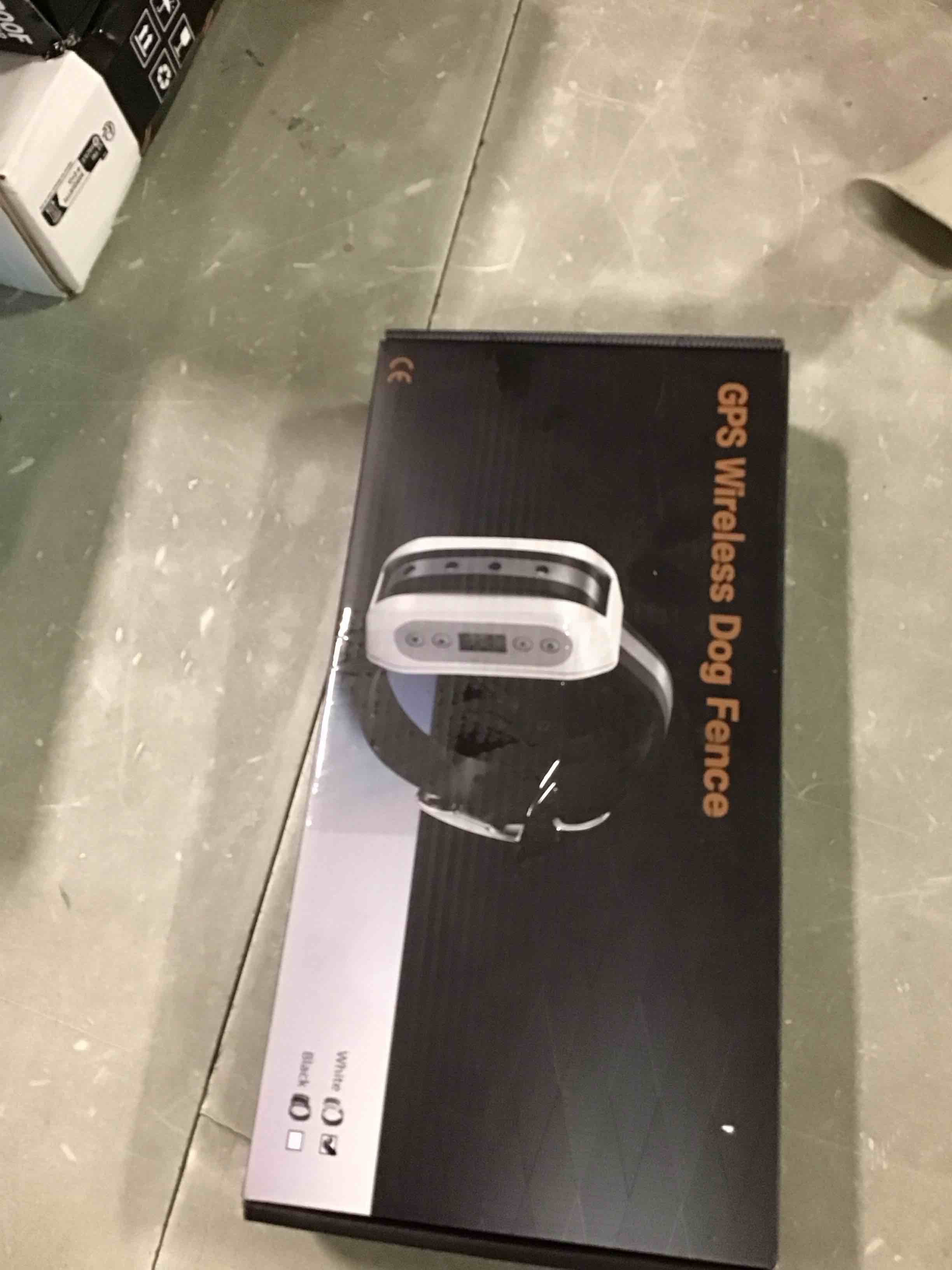 https://s3.amazonaws.com/lotting-images-prod/bidfta/RED6552246_1717185529641.jpeg