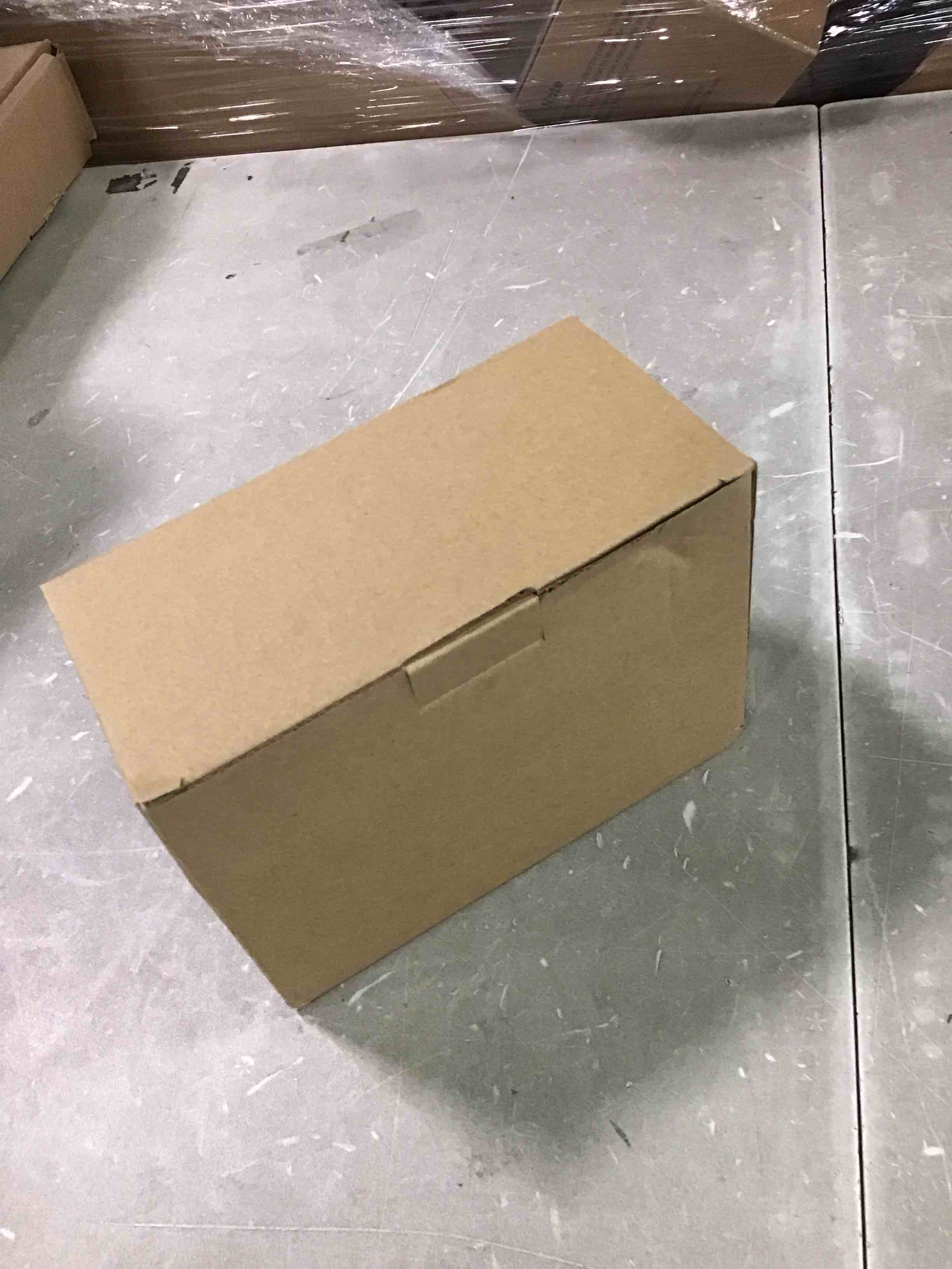 https://s3.amazonaws.com/lotting-images-prod/bidfta/RED6552264_1717186195312.jpeg