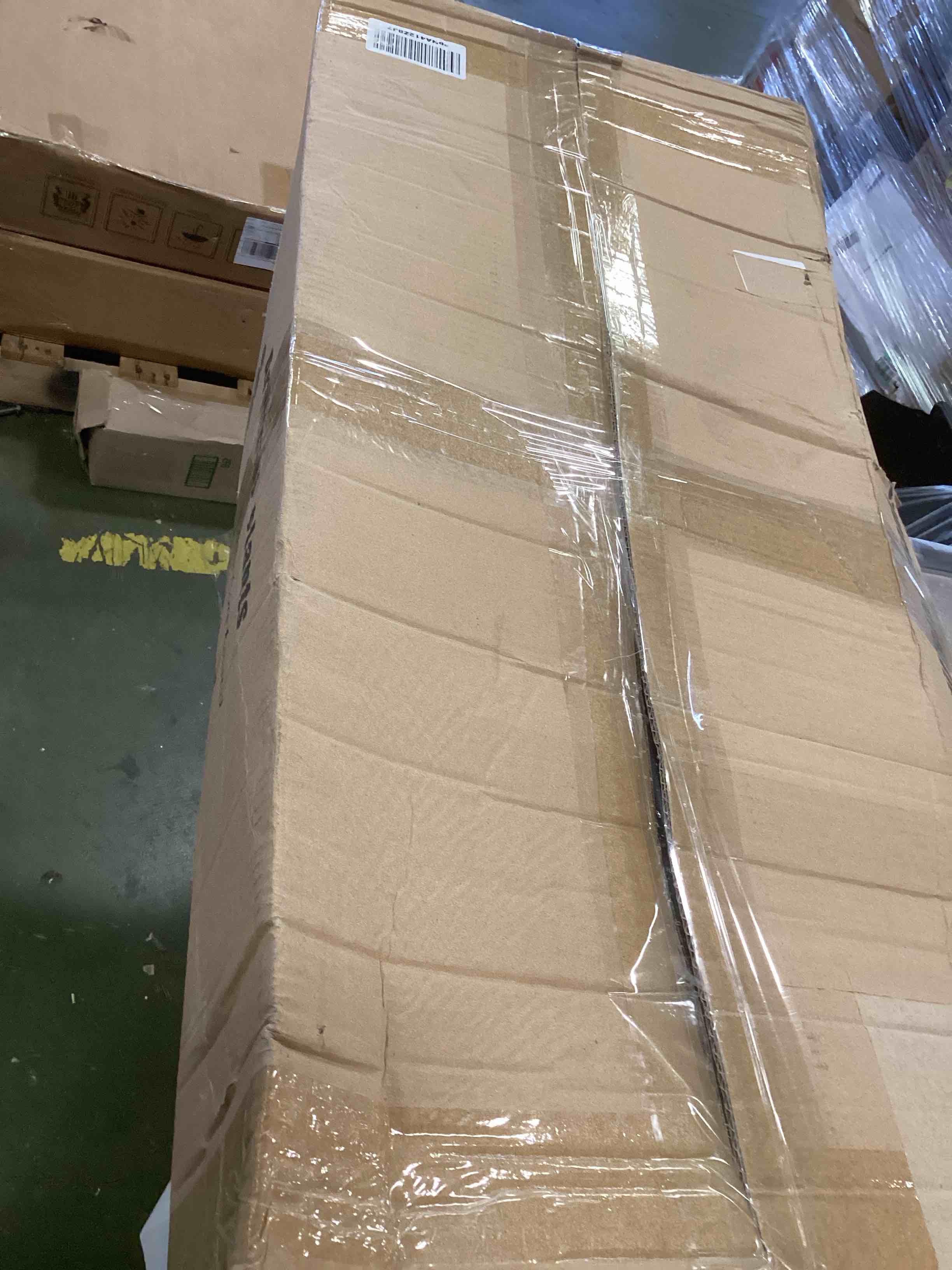 https://s3.amazonaws.com/lotting-images-prod/bidfta/RED6552644_1716901574004.jpeg