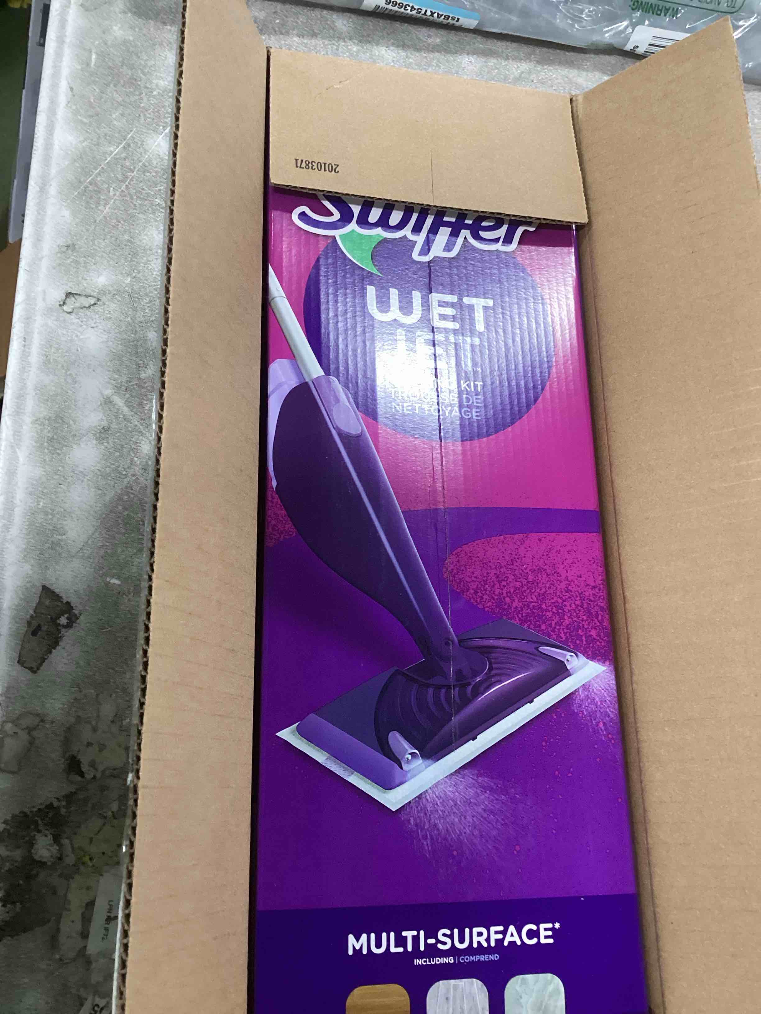 https://s3.amazonaws.com/lotting-images-prod/bidfta/RED6552707_1716909410353.jpeg