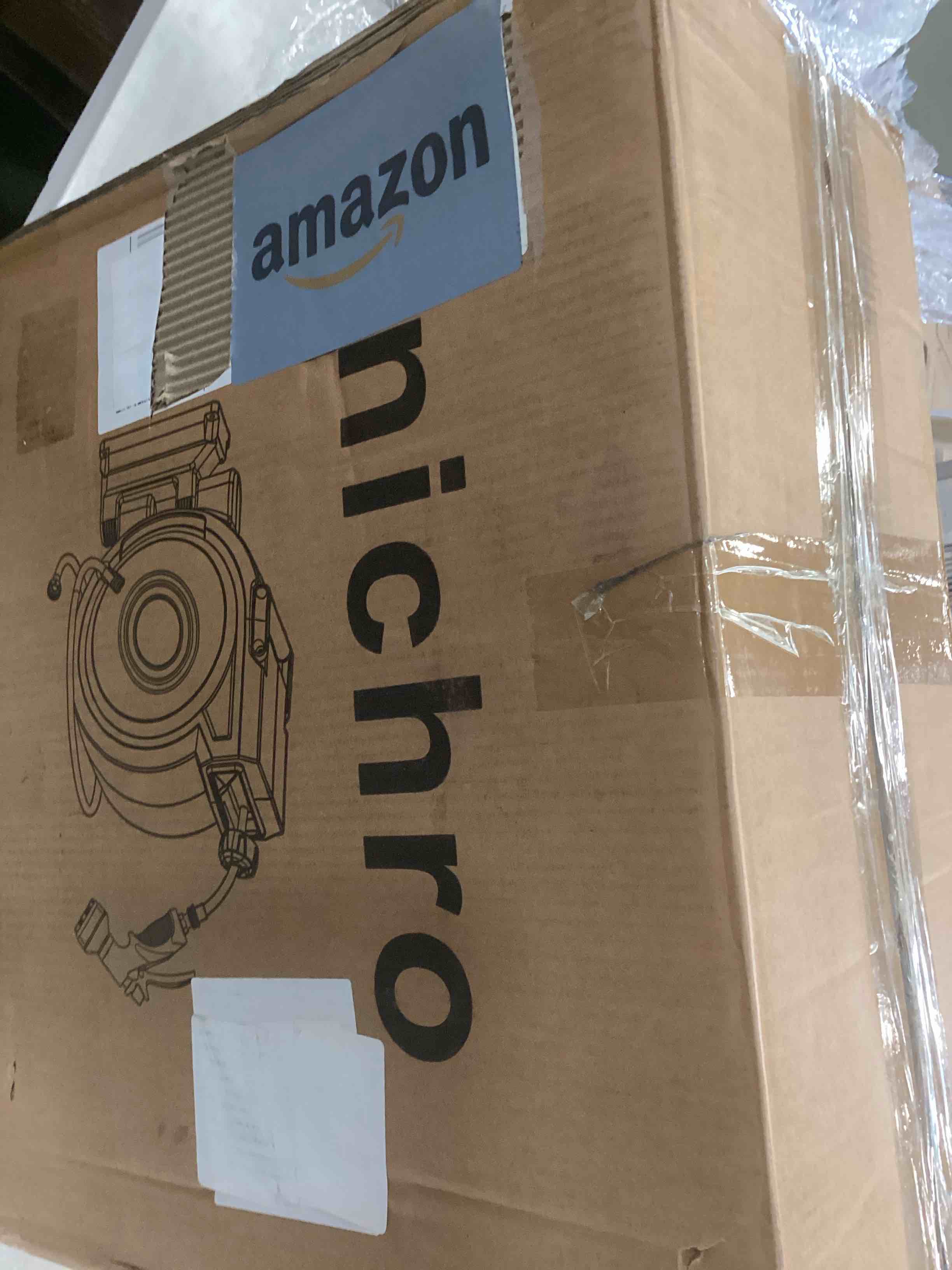 https://s3.amazonaws.com/lotting-images-prod/bidfta/RED6553116_1717069707574.jpeg