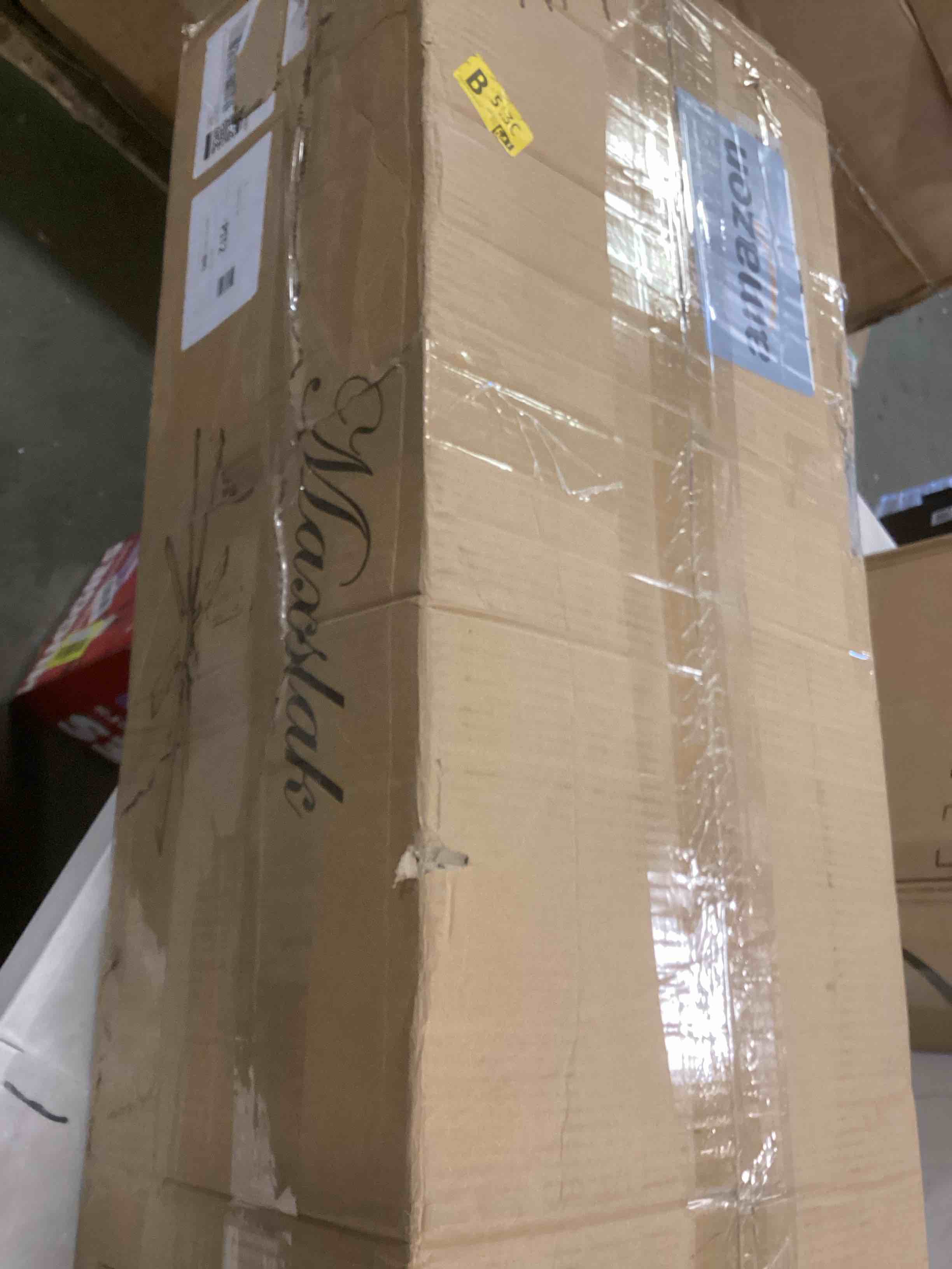 https://s3.amazonaws.com/lotting-images-prod/bidfta/RED6553124_1717070719382.jpeg