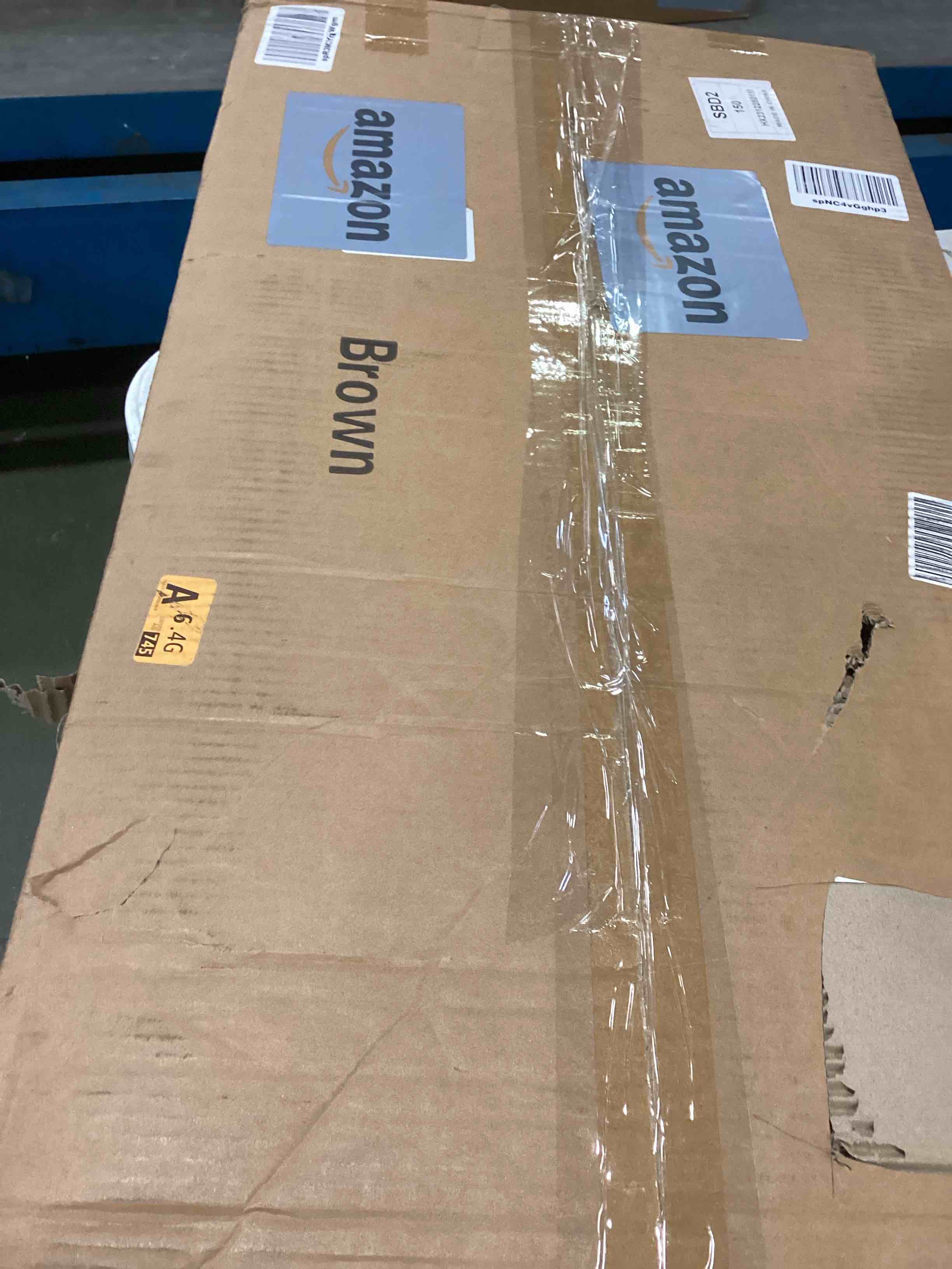 https://s3.amazonaws.com/lotting-images-prod/bidfta/RED6553772_1717336217464.jpeg