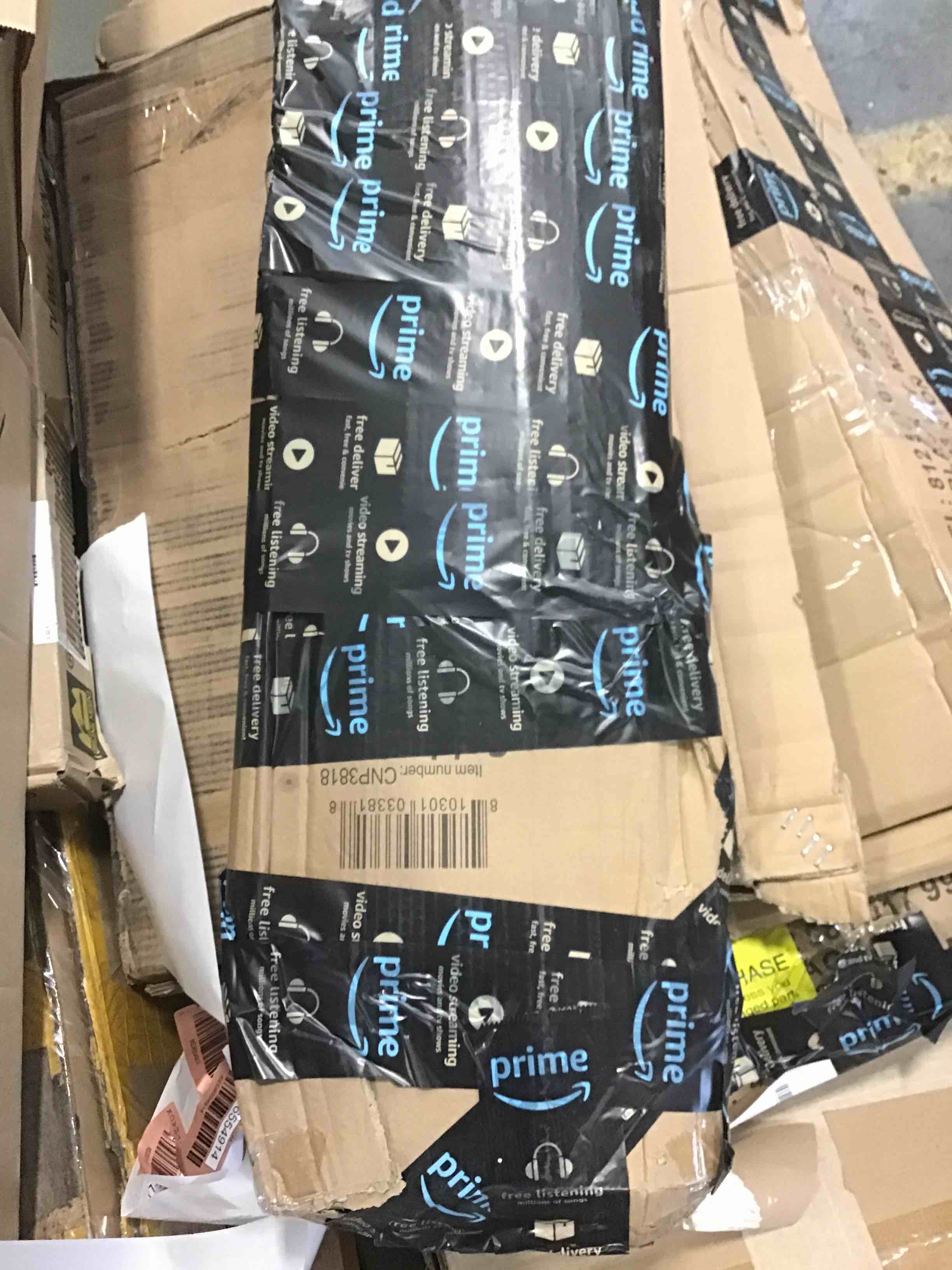 https://s3.amazonaws.com/lotting-images-prod/bidfta/RED6554924_1716904525940.jpeg