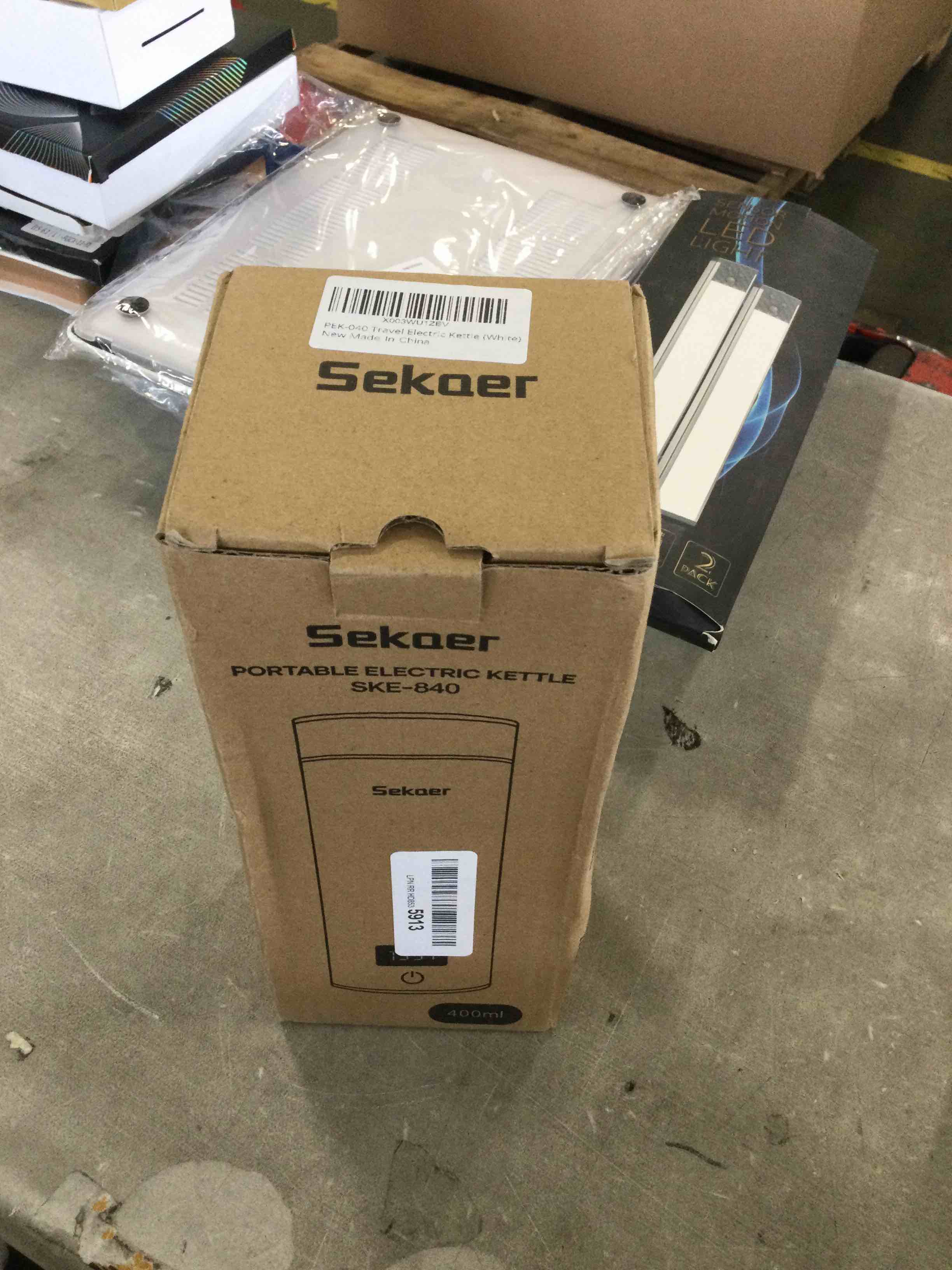 https://s3.amazonaws.com/lotting-images-prod/bidfta/RED6556093_1717433123864.jpeg