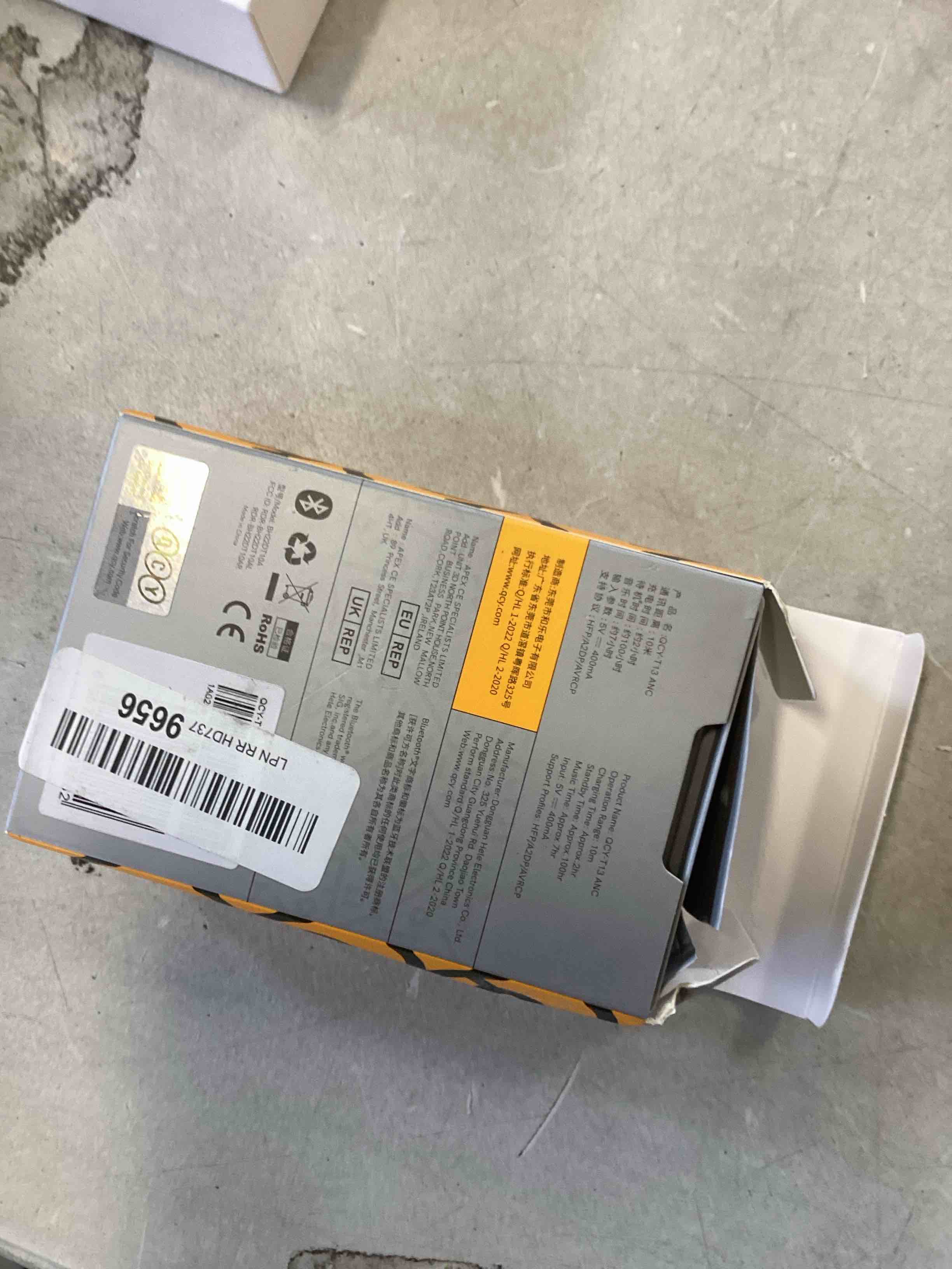 https://s3.amazonaws.com/lotting-images-prod/bidfta/RED6557442_1717003030784.jpeg