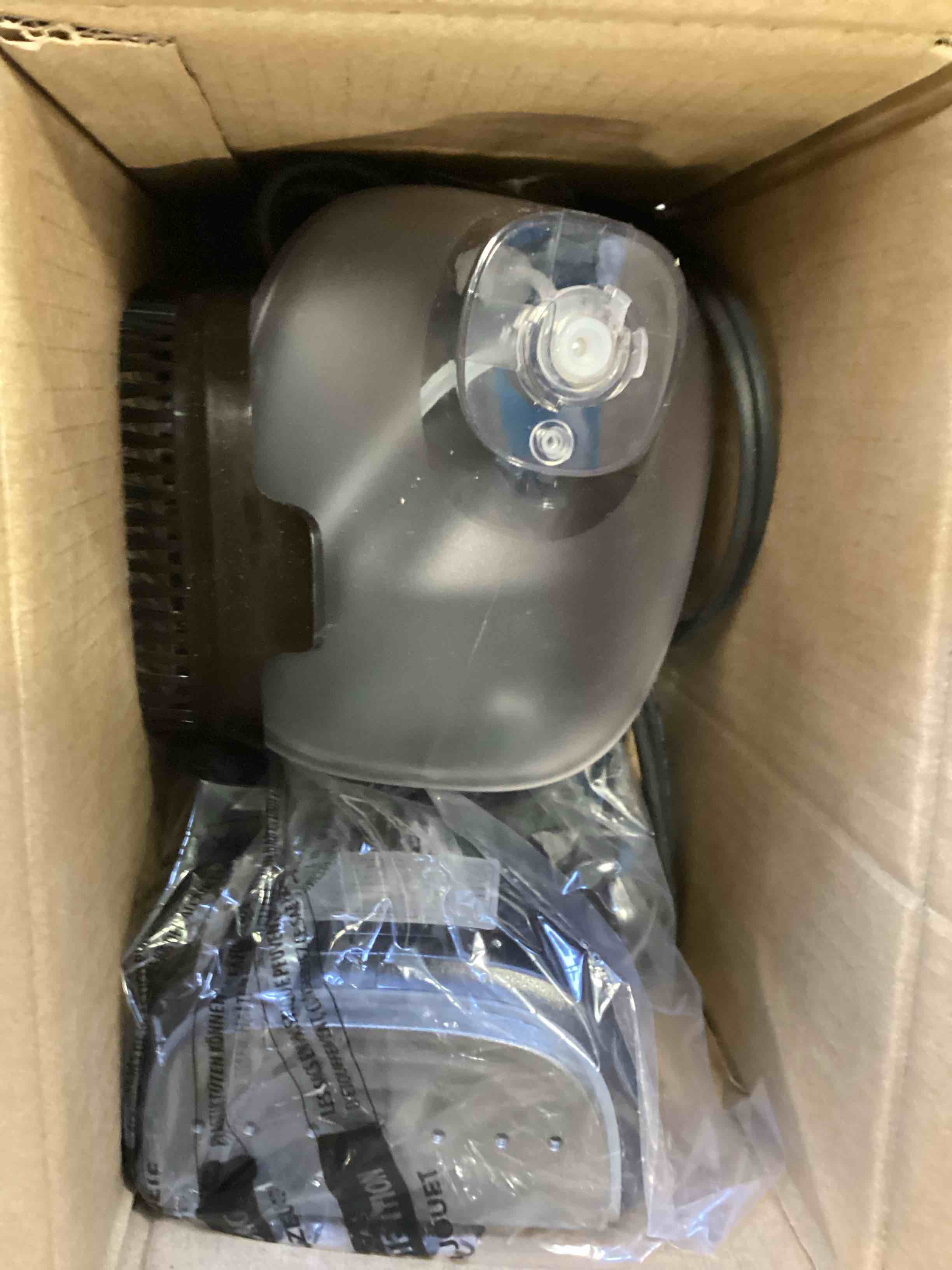 https://s3.amazonaws.com/lotting-images-prod/bidfta/RED6558343_1717248955313.jpeg
