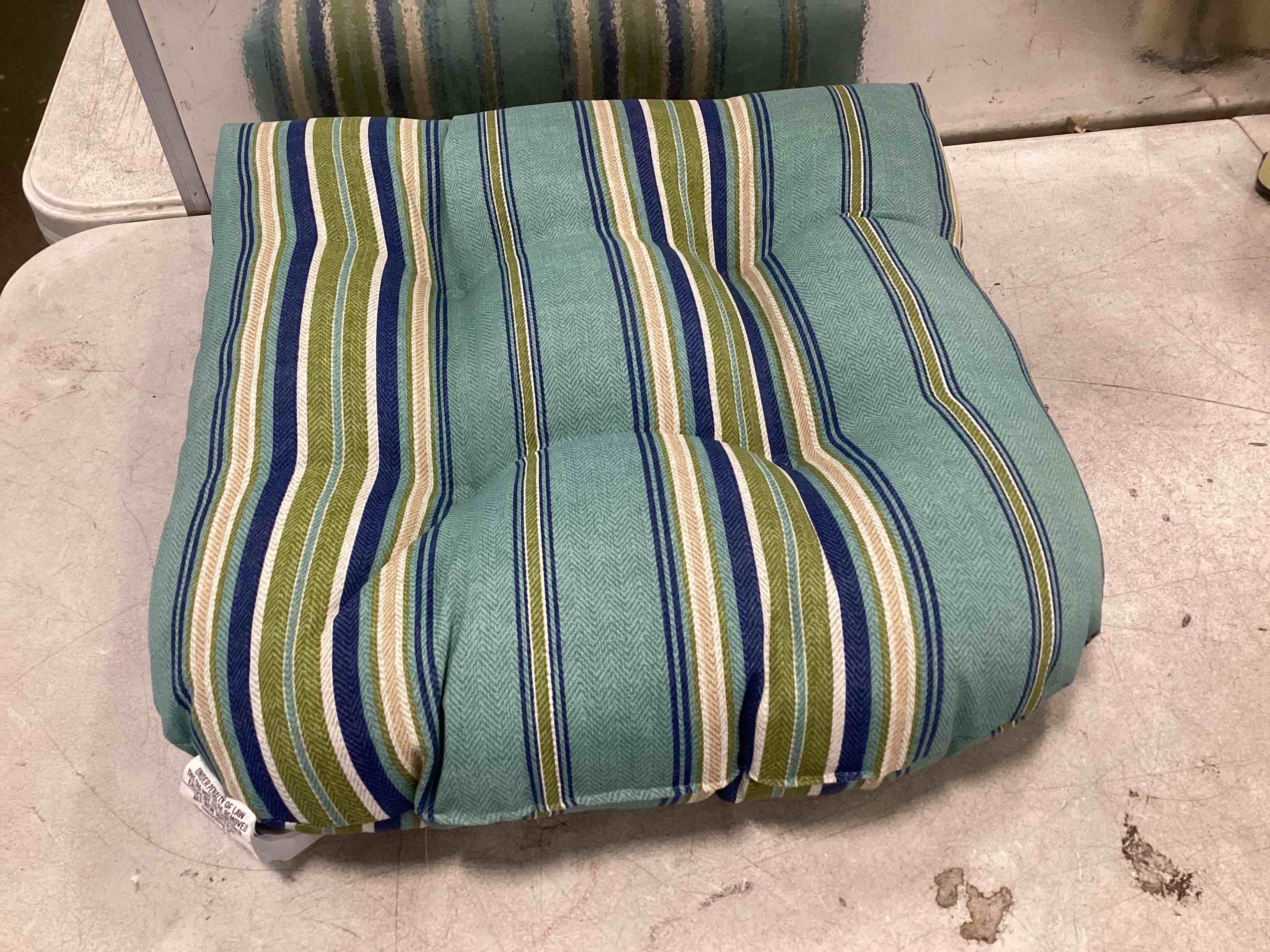 pillow perfect terrace sunrise deluxe tufted chair pad  2pk