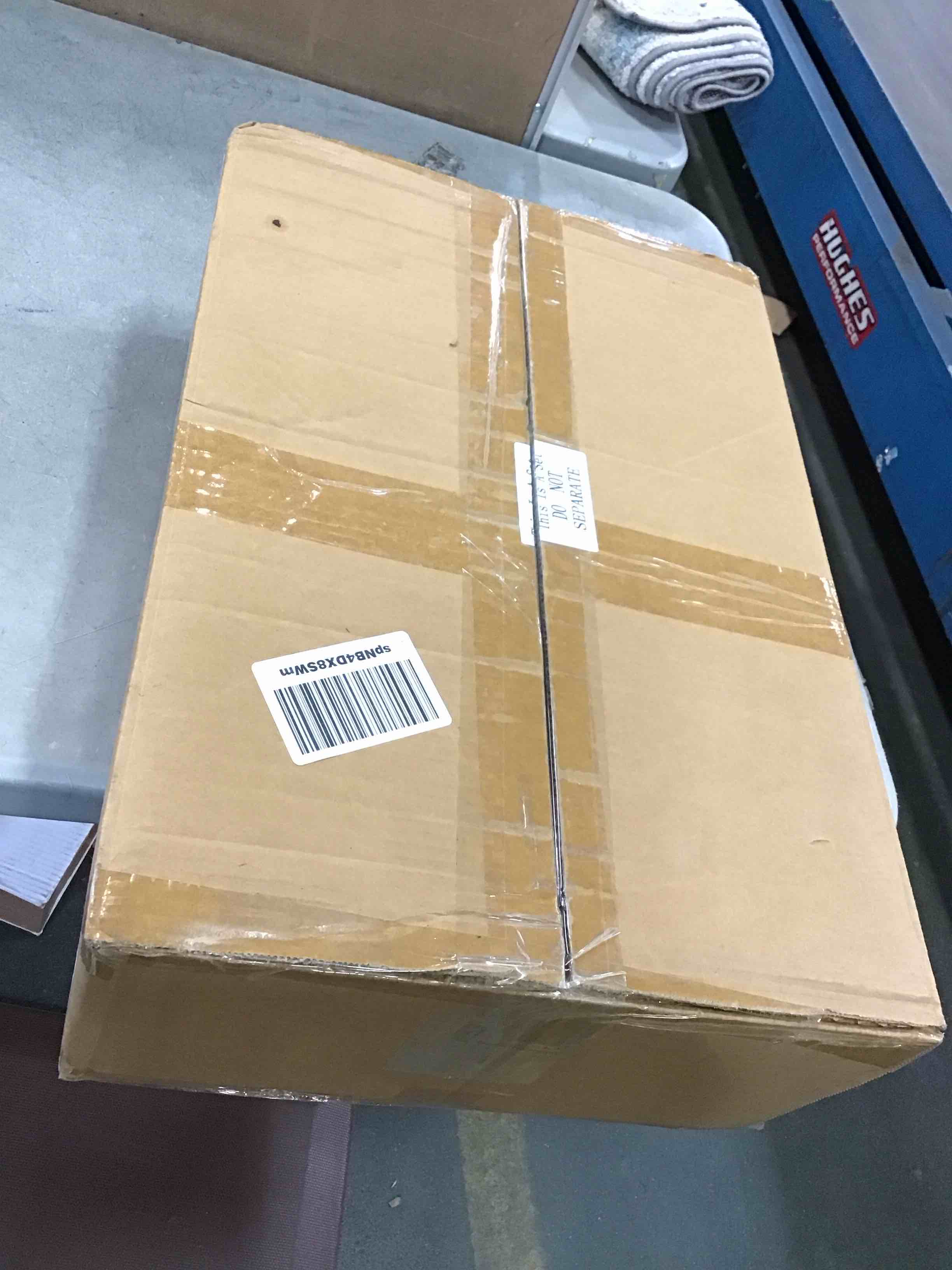 https://s3.amazonaws.com/lotting-images-prod/bidfta/RED6558958_1717161135789.jpeg