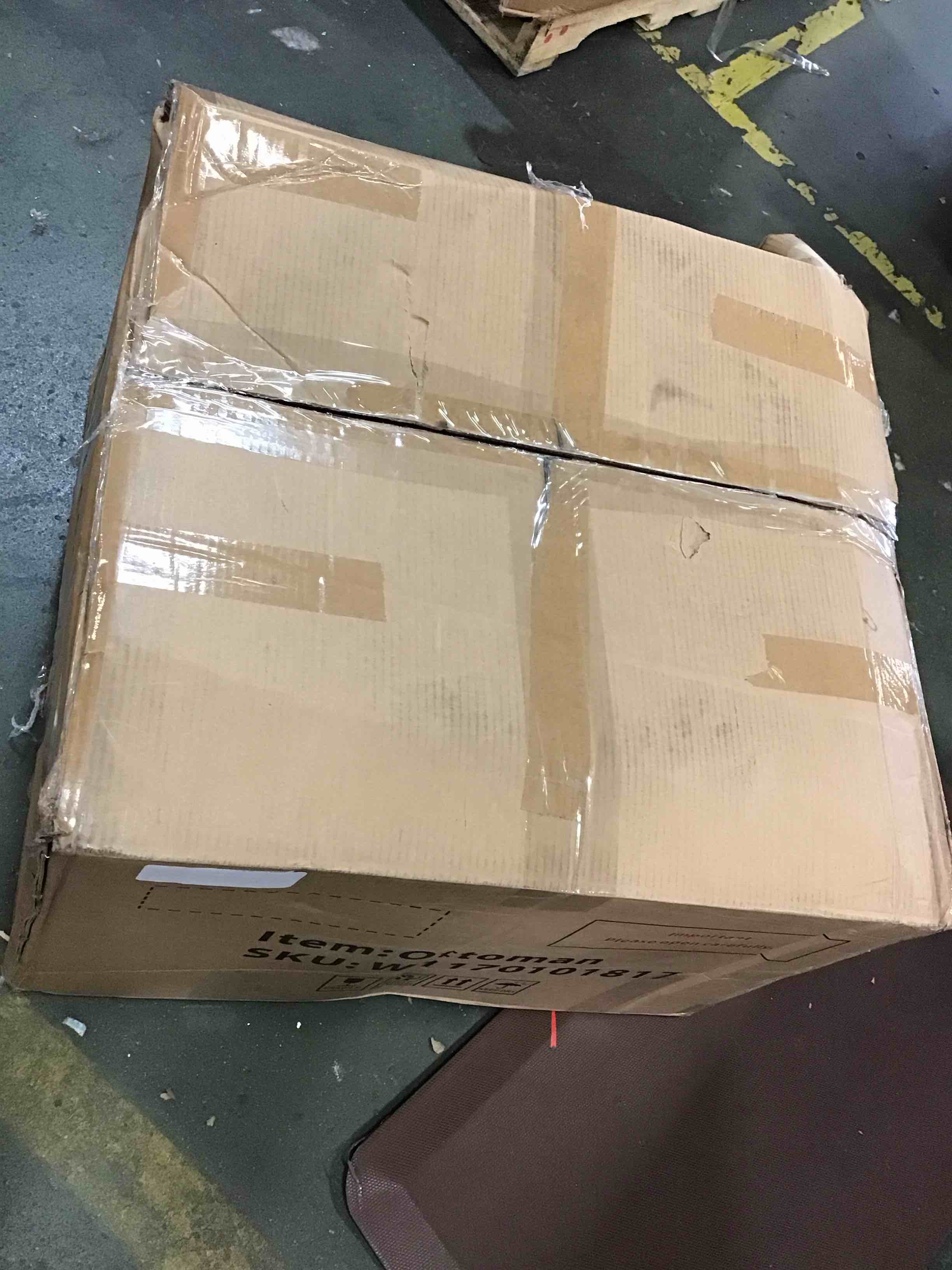 https://s3.amazonaws.com/lotting-images-prod/bidfta/RED6559066_1717179211044.jpeg