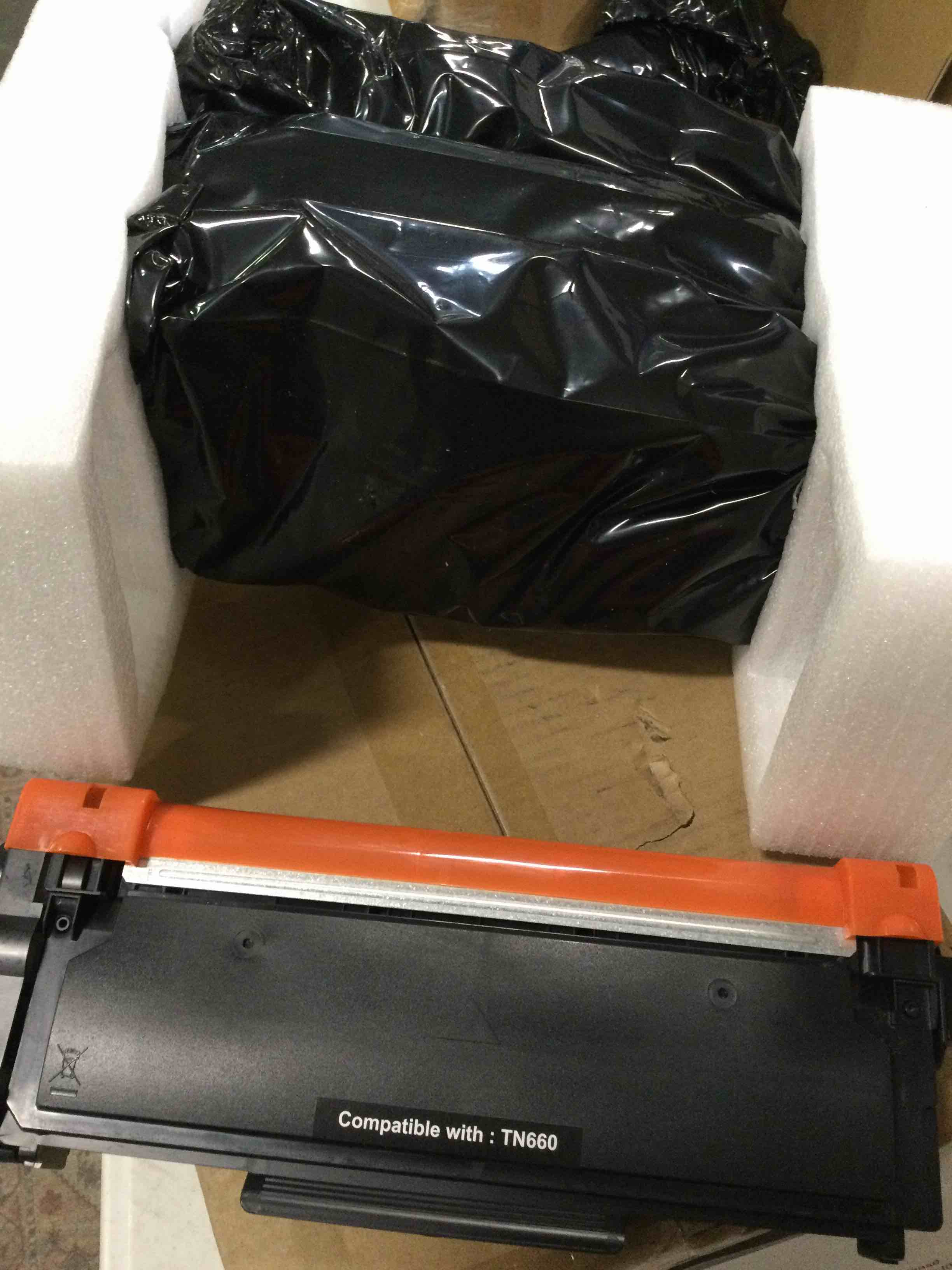 https://s3.amazonaws.com/lotting-images-prod/bidfta/RED6560043_1715877363005.jpeg