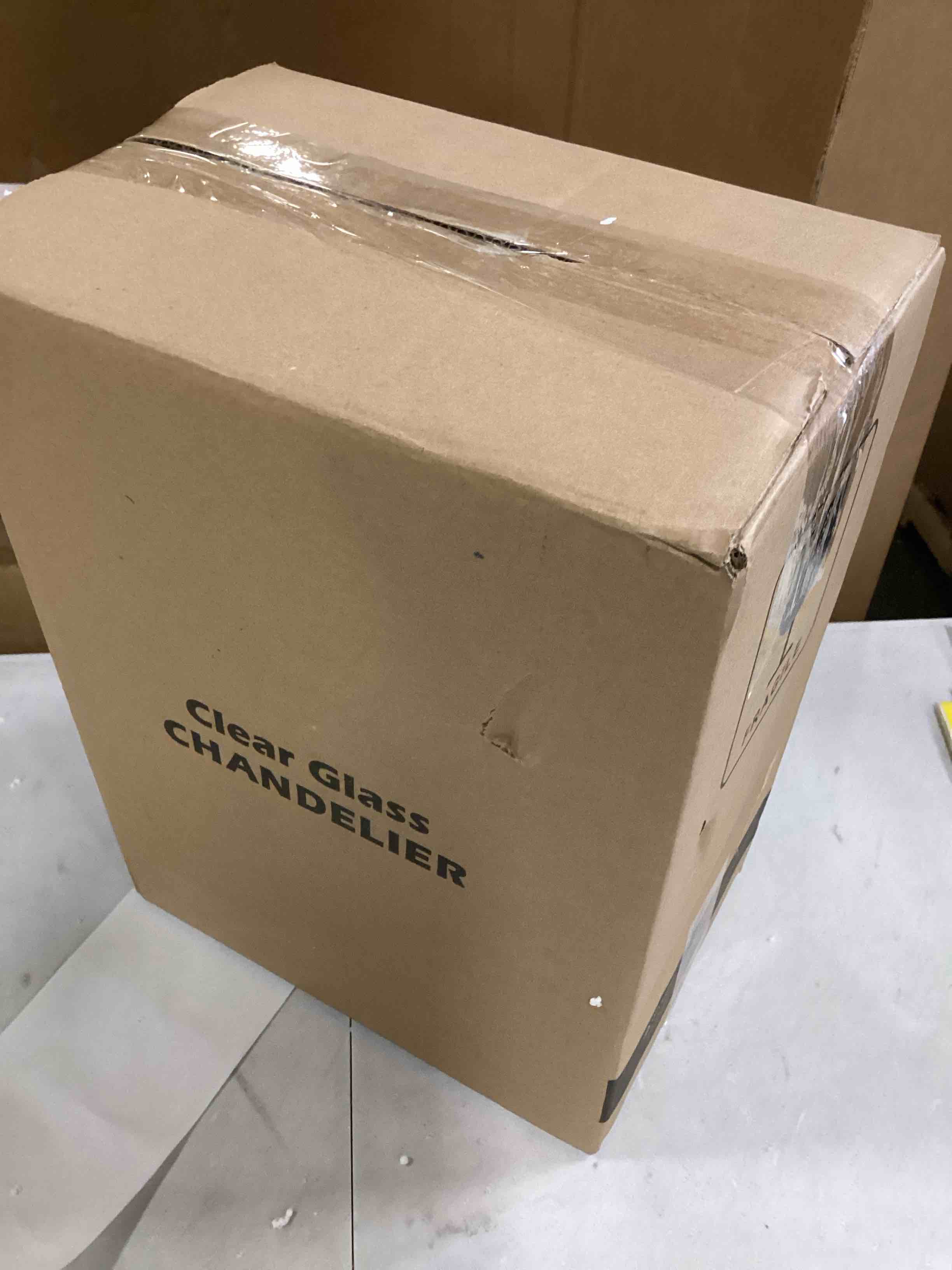 https://s3.amazonaws.com/lotting-images-prod/bidfta/RED6560998_1716400225732.jpeg