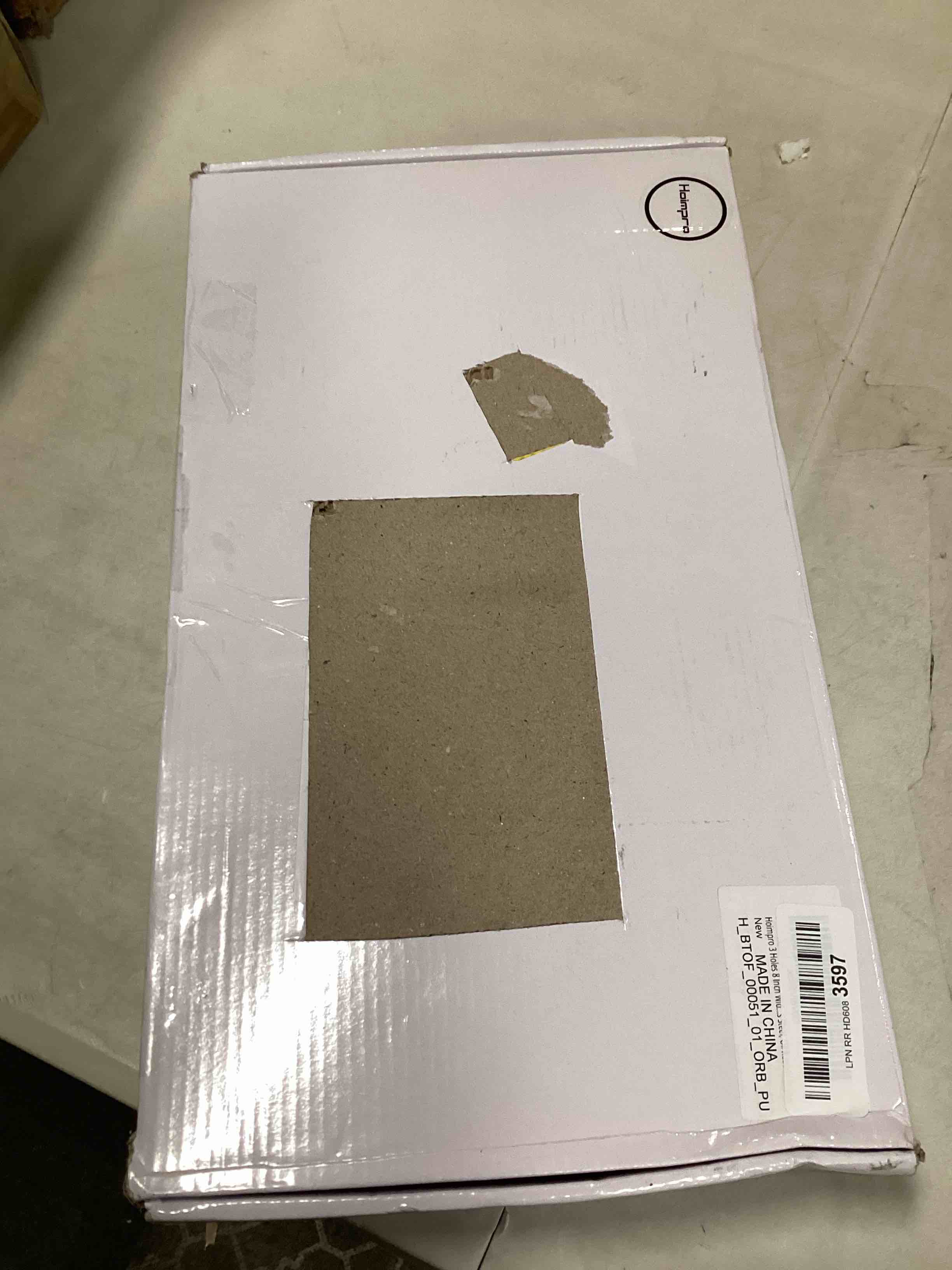 https://s3.amazonaws.com/lotting-images-prod/bidfta/RED6561302_1716488946933.jpeg