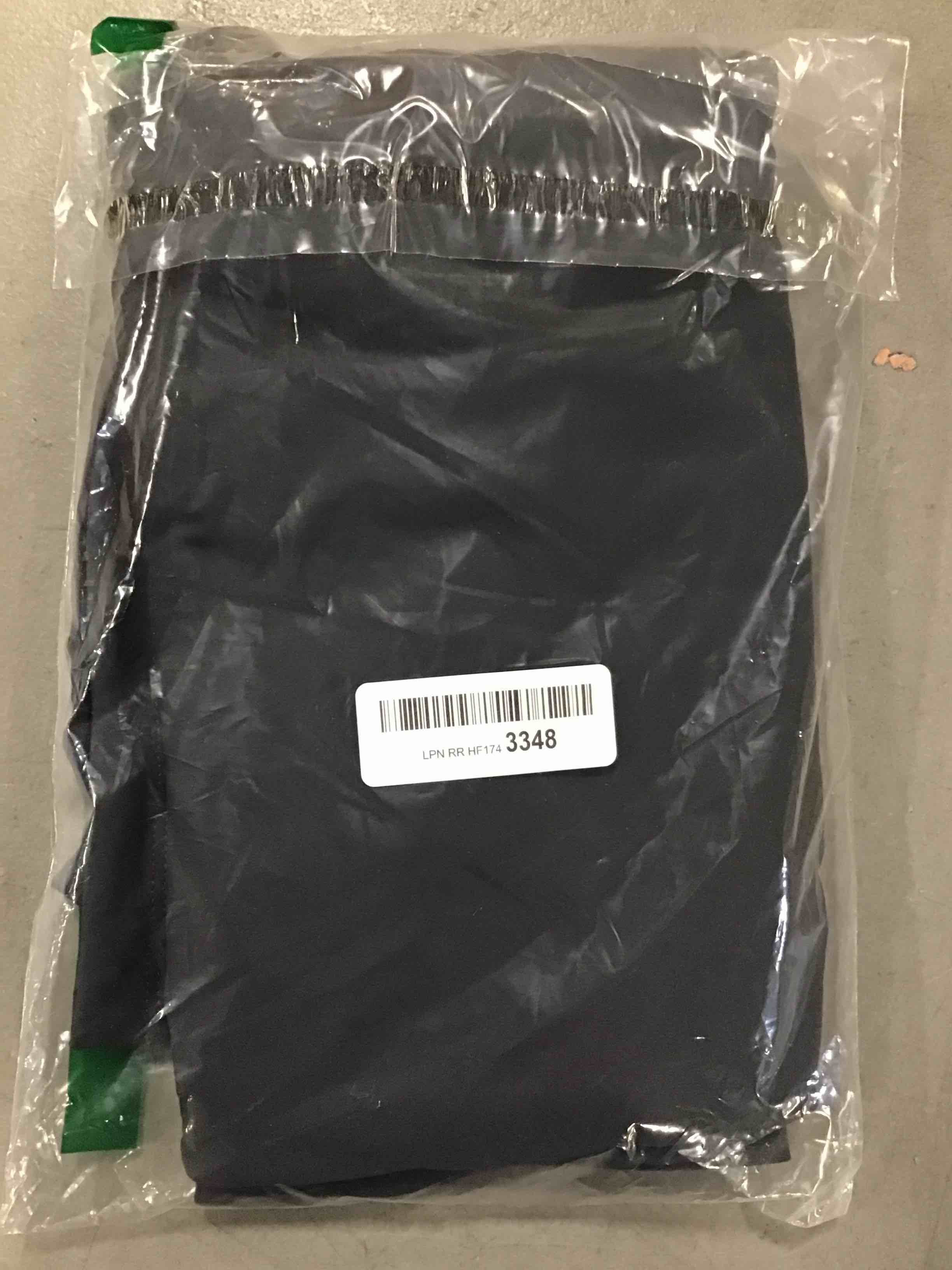 https://s3.amazonaws.com/lotting-images-prod/bidfta/RED6561535_1716229276896.jpeg