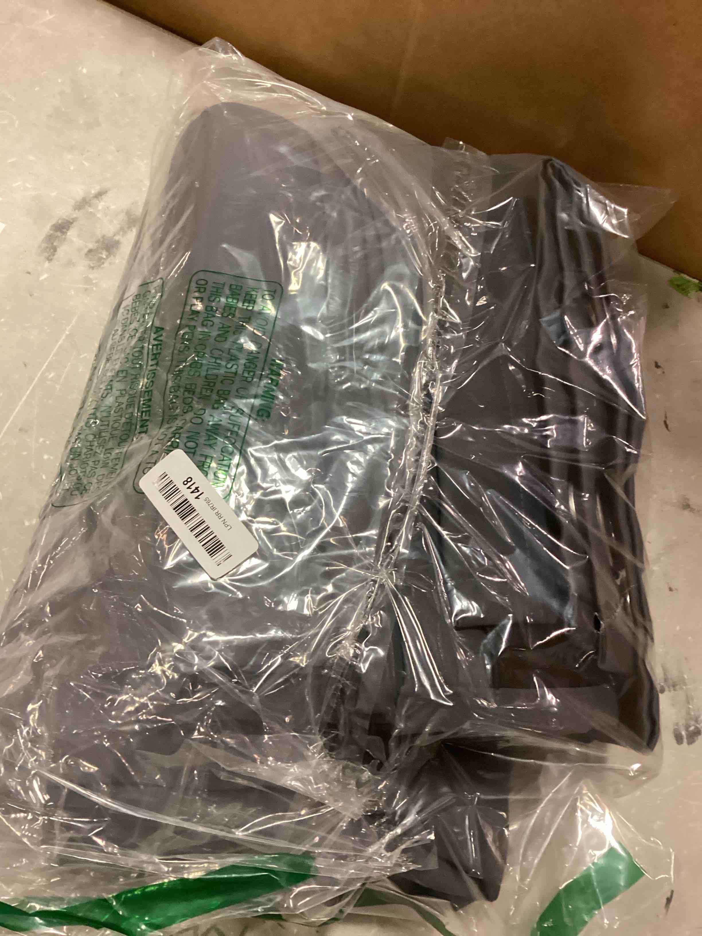 https://s3.amazonaws.com/lotting-images-prod/bidfta/RED6561837_1716388846845.jpeg