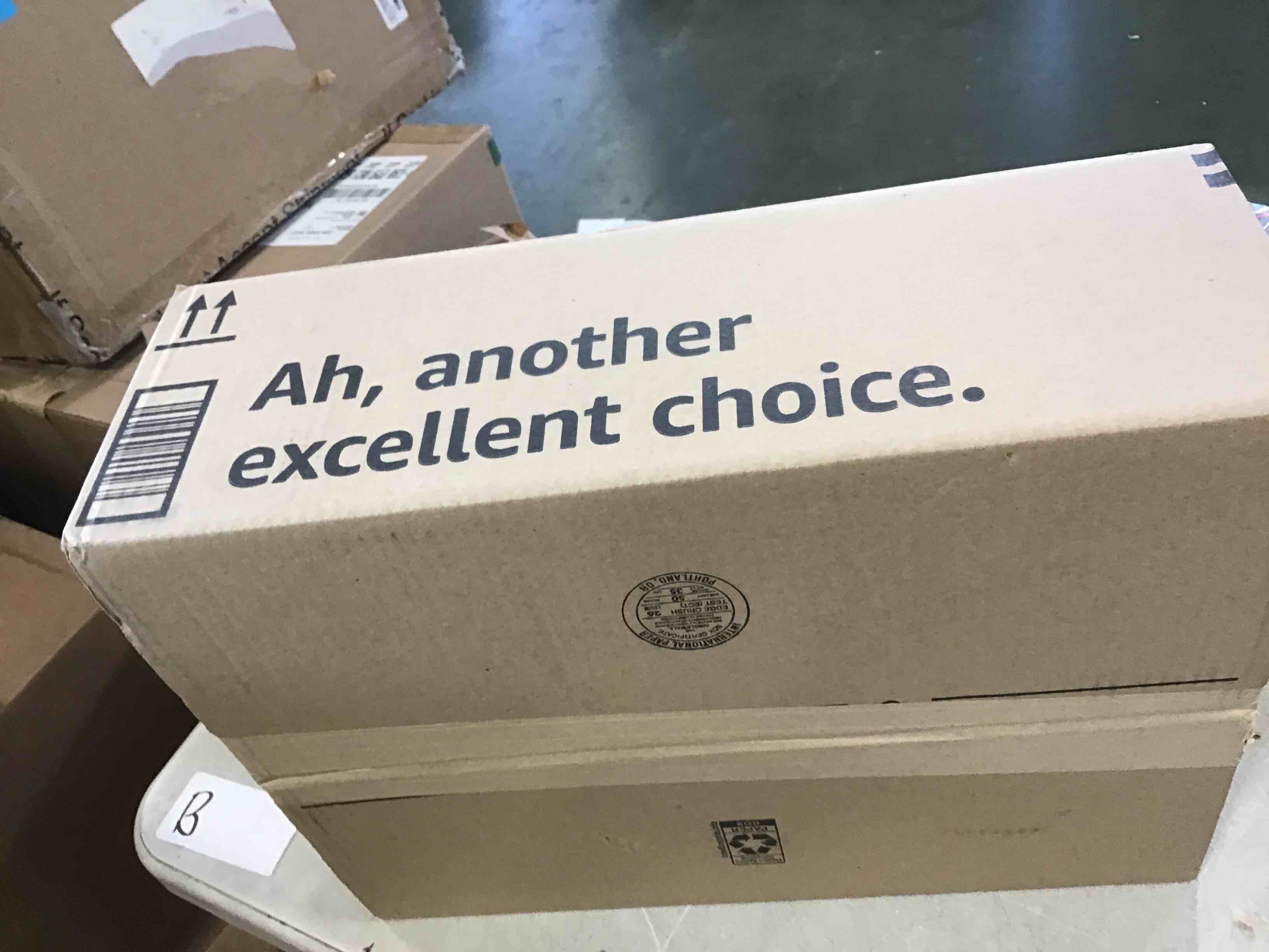 https://s3.amazonaws.com/lotting-images-prod/bidfta/RED6563471_1715887800620.jpeg