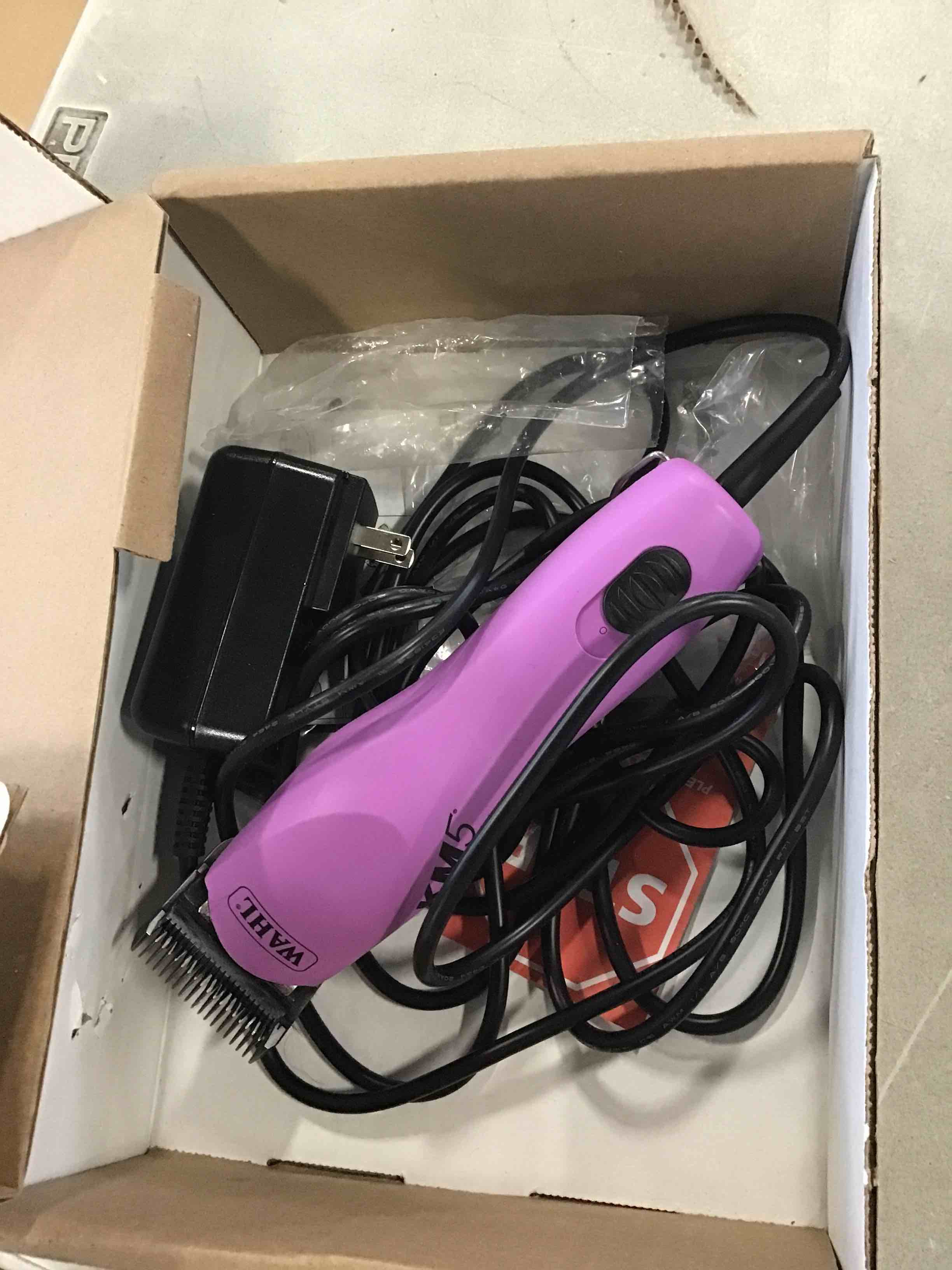 https://s3.amazonaws.com/lotting-images-prod/bidfta/RED6563573_1715949131684.jpeg