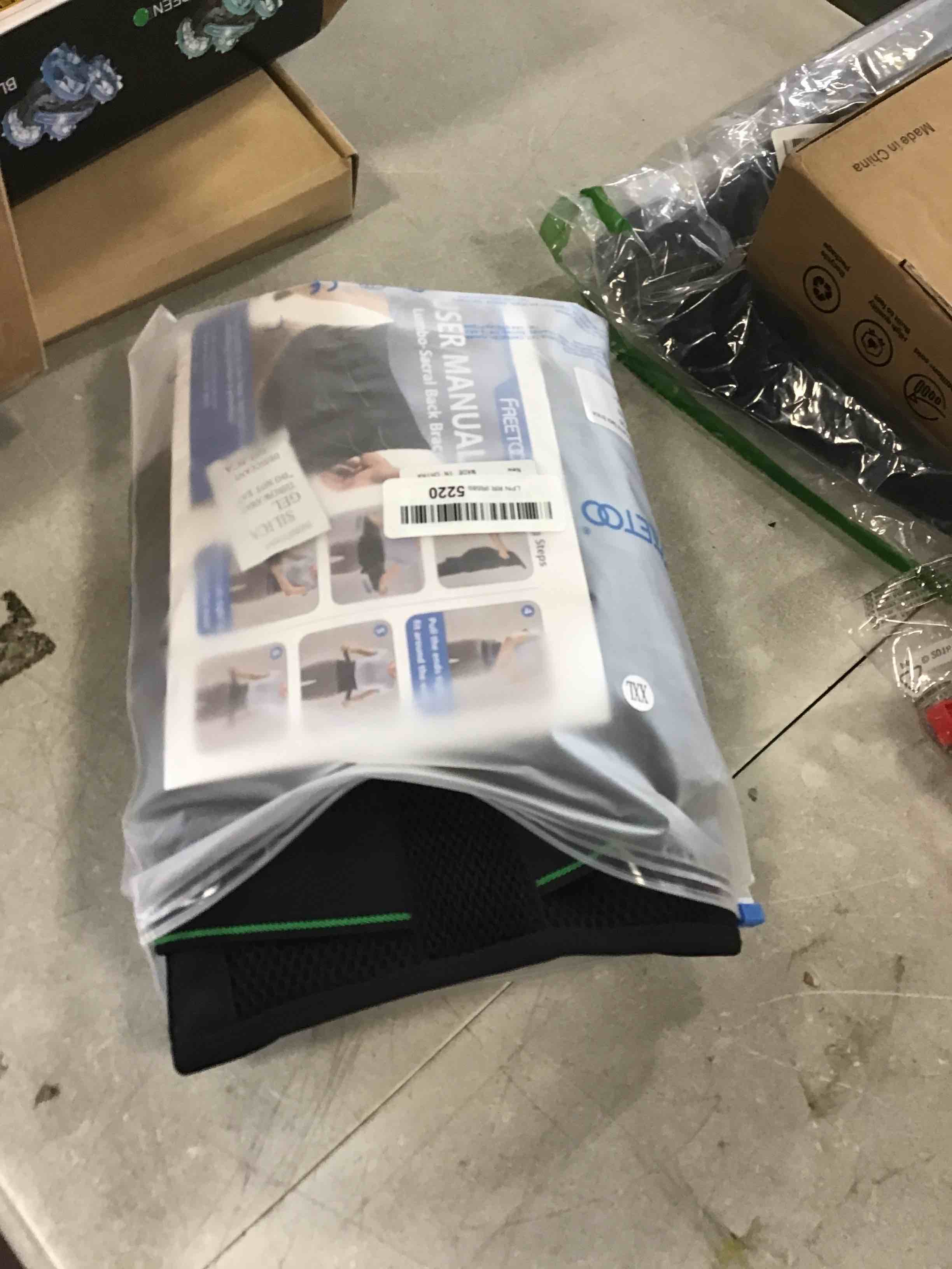 https://s3.amazonaws.com/lotting-images-prod/bidfta/RED6563988_1716041444517.jpeg