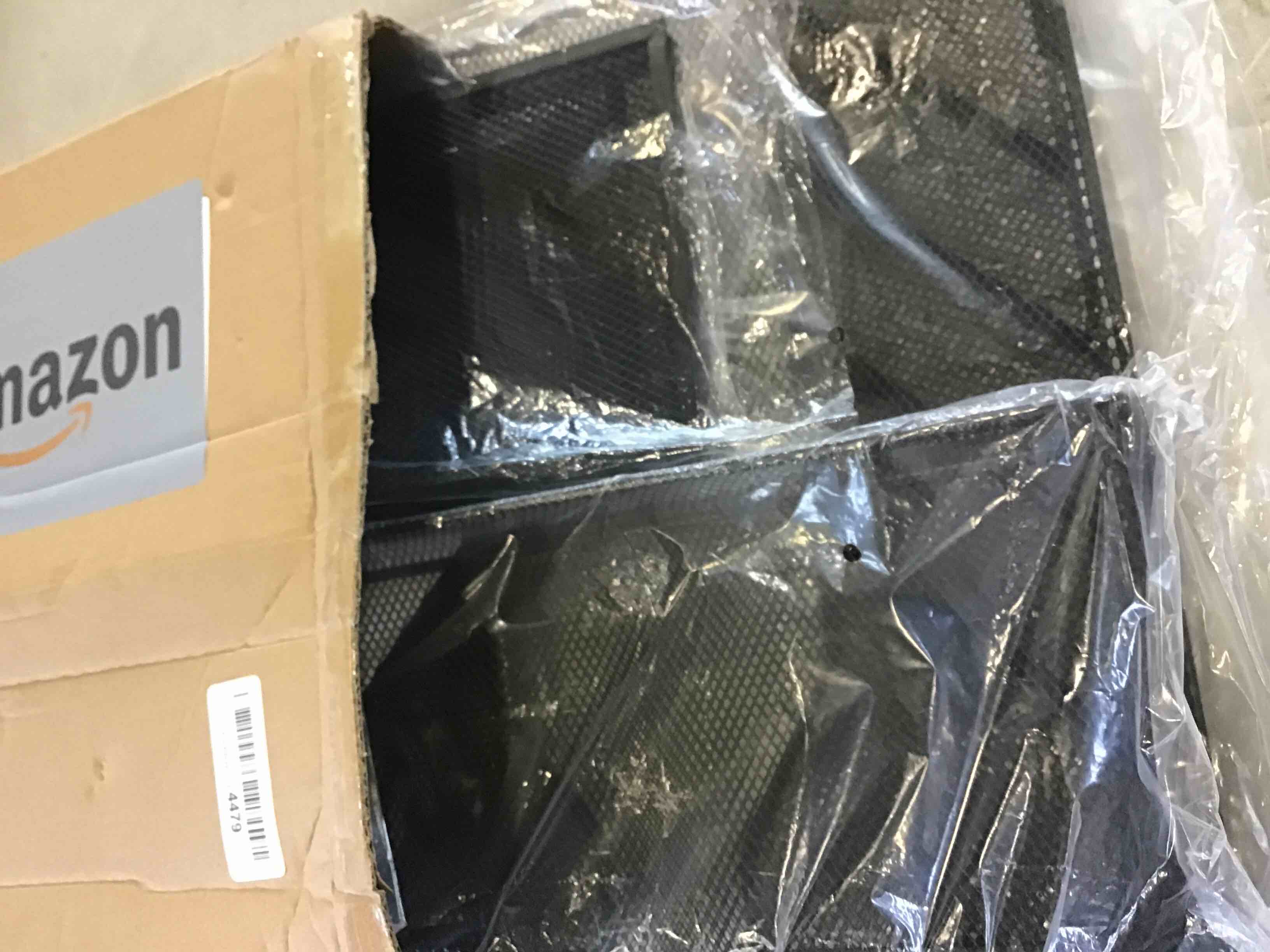 https://s3.amazonaws.com/lotting-images-prod/bidfta/RED6564344_1716217554207.jpeg