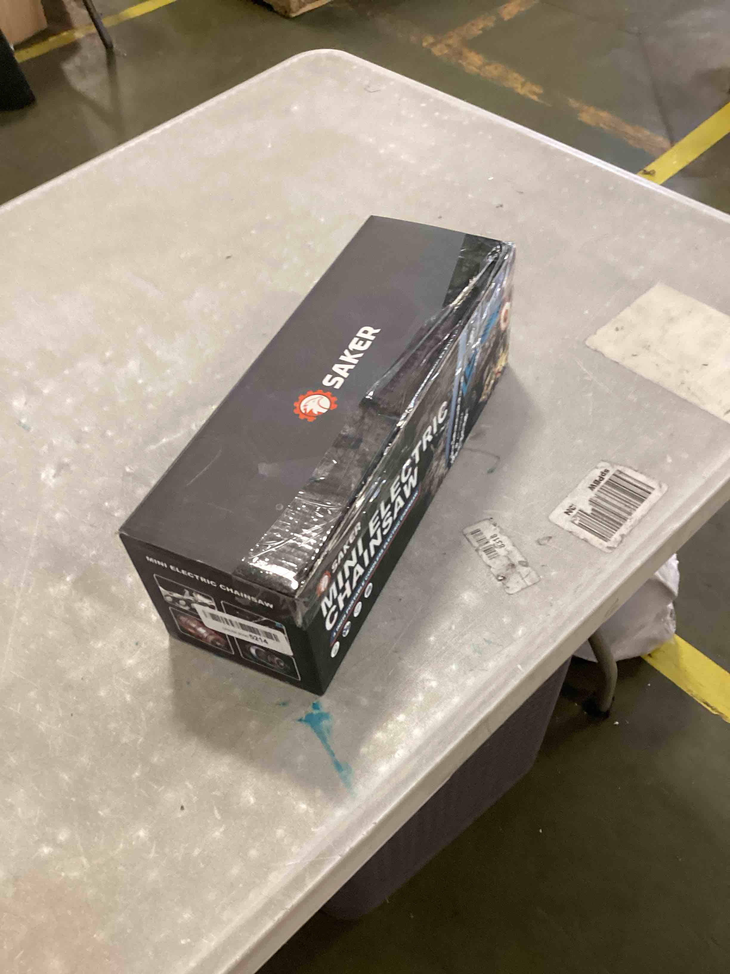 https://s3.amazonaws.com/lotting-images-prod/bidfta/RED6565280_1717077407149.jpeg