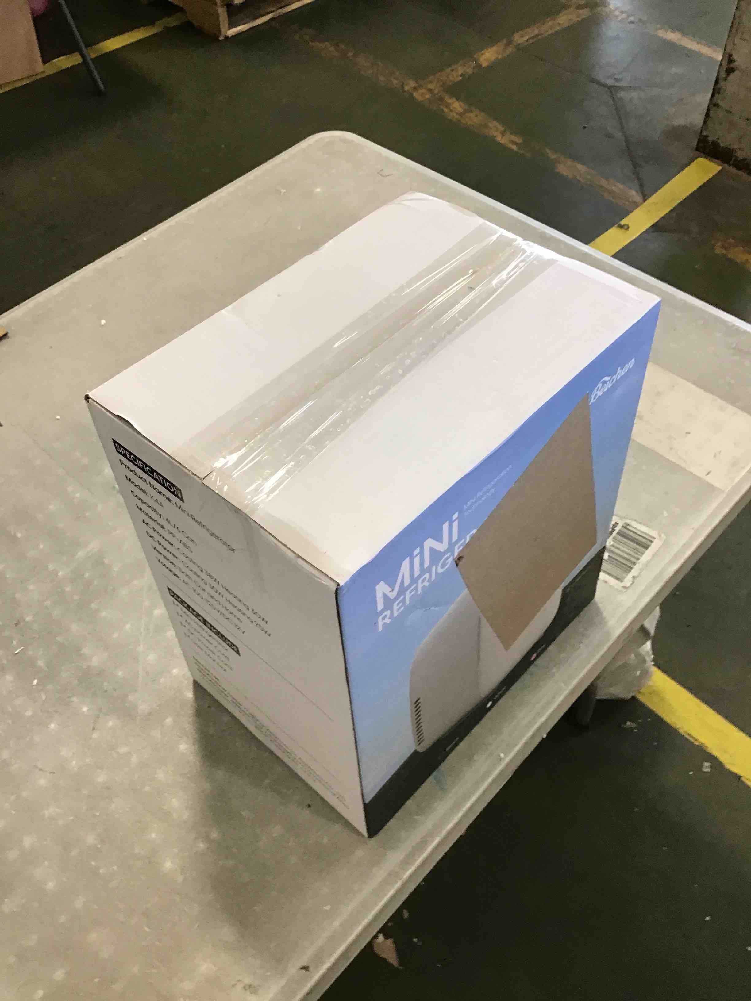 https://s3.amazonaws.com/lotting-images-prod/bidfta/RED6565703_1717175641873.jpeg