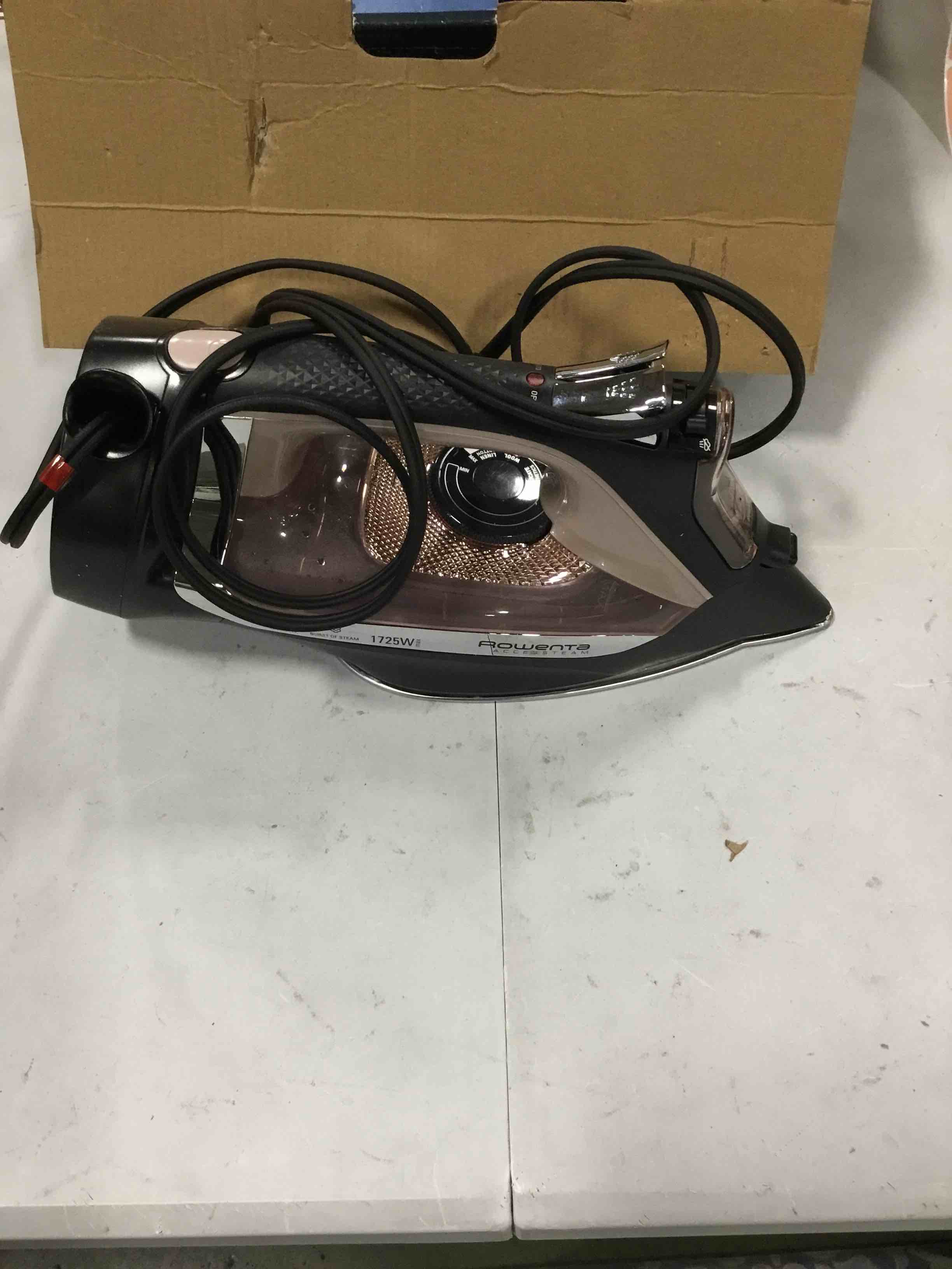 https://s3.amazonaws.com/lotting-images-prod/bidfta/RED6565949_1716119580145.jpeg