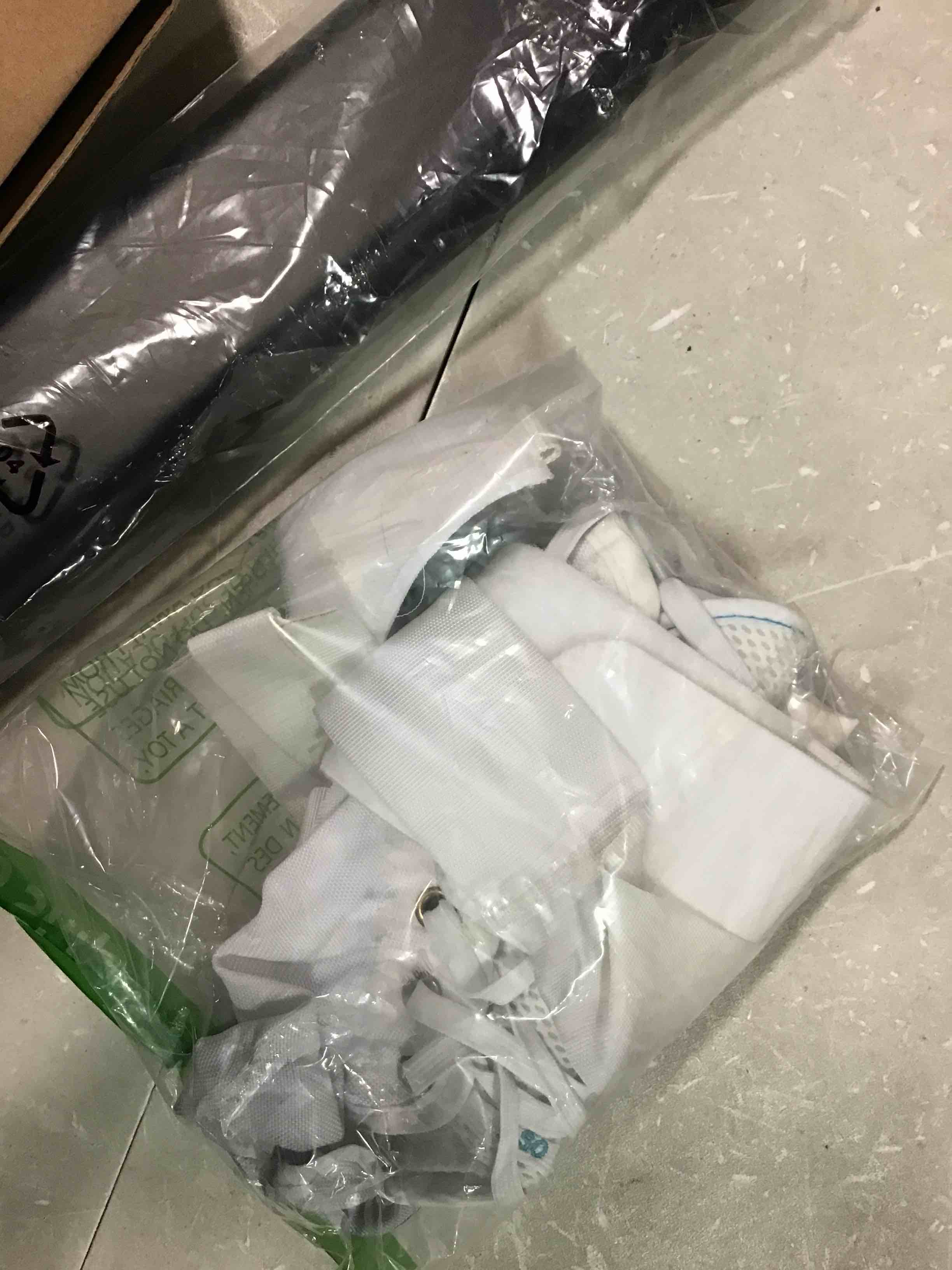 https://s3.amazonaws.com/lotting-images-prod/bidfta/RED6566262_1716298062260.jpeg