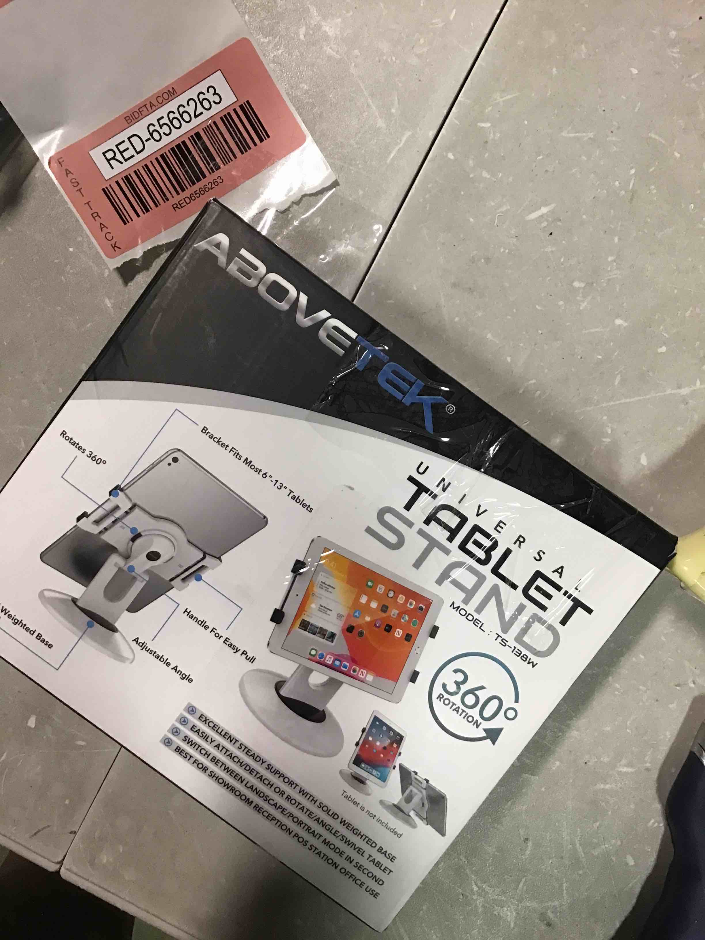 https://s3.amazonaws.com/lotting-images-prod/bidfta/RED6566263_1716298793893.jpeg