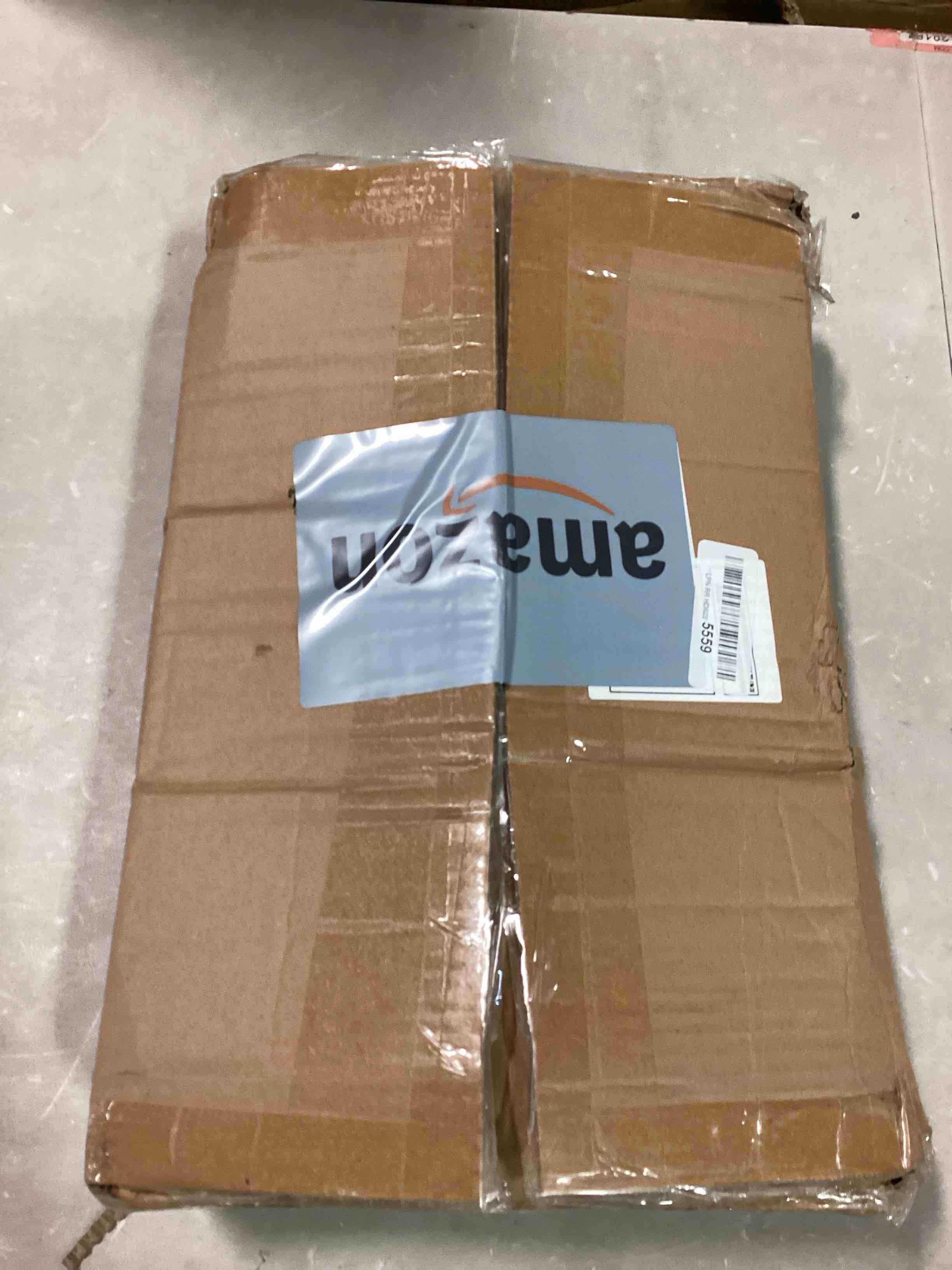 https://s3.amazonaws.com/lotting-images-prod/bidfta/RED6566542_1716382676660.jpeg