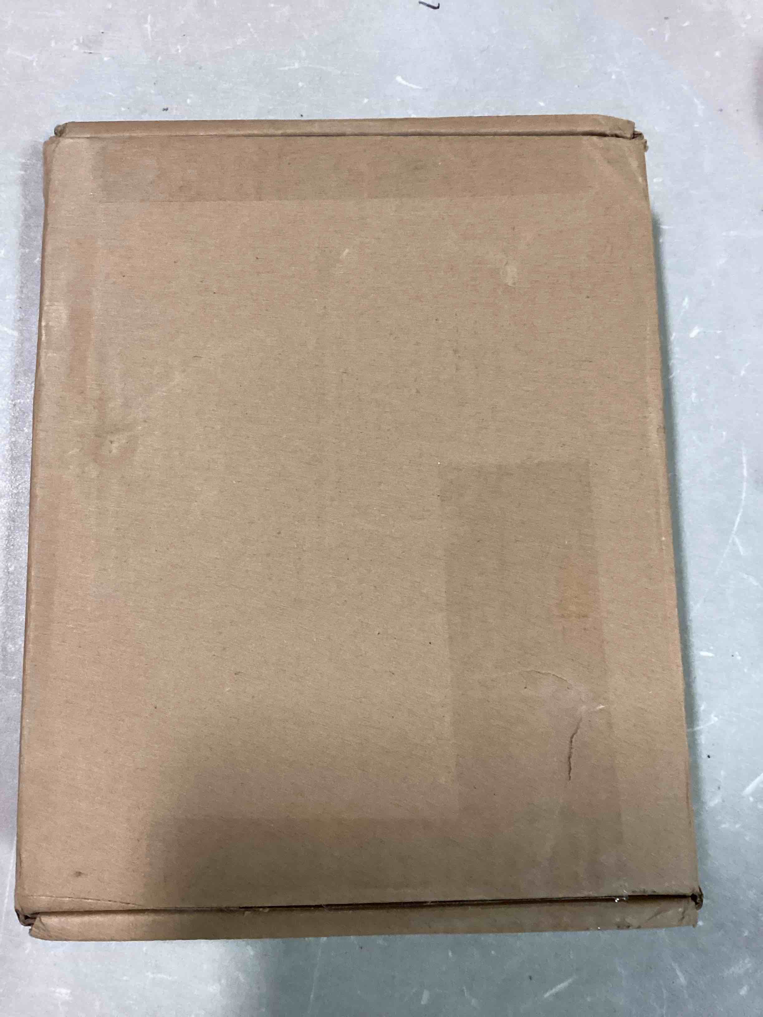 https://s3.amazonaws.com/lotting-images-prod/bidfta/RED6566663_1716392487407.jpeg