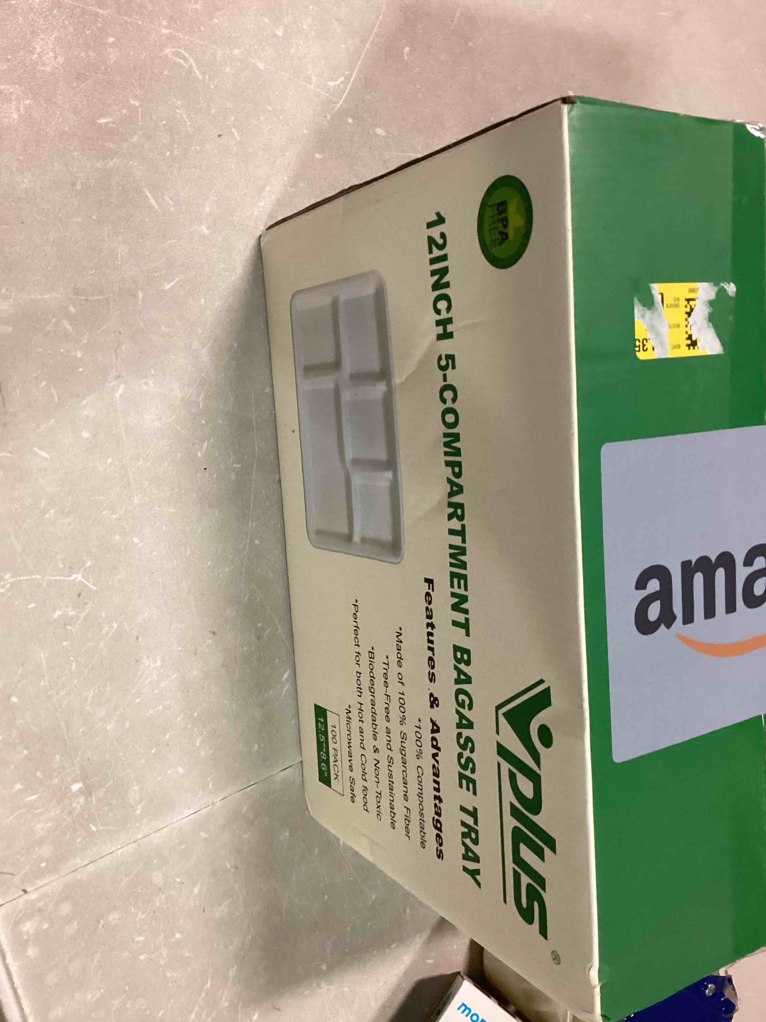 https://s3.amazonaws.com/lotting-images-prod/bidfta/RED6566667_1716392814018.jpeg