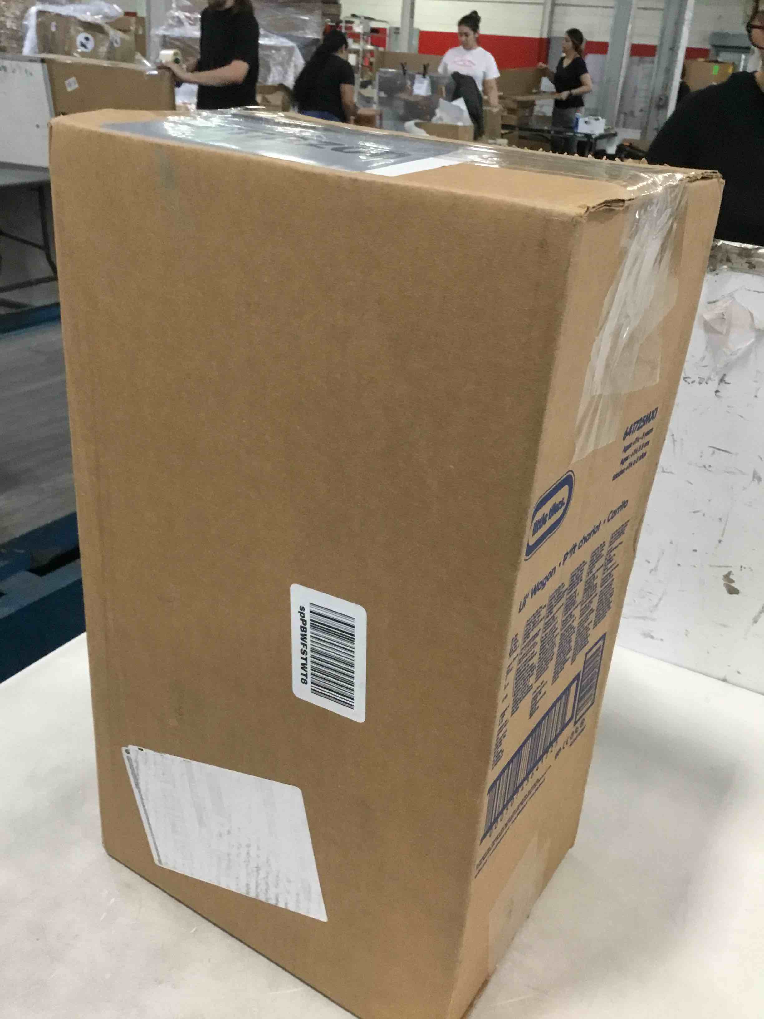 https://s3.amazonaws.com/lotting-images-prod/bidfta/RED6567758_1716048244584.jpeg