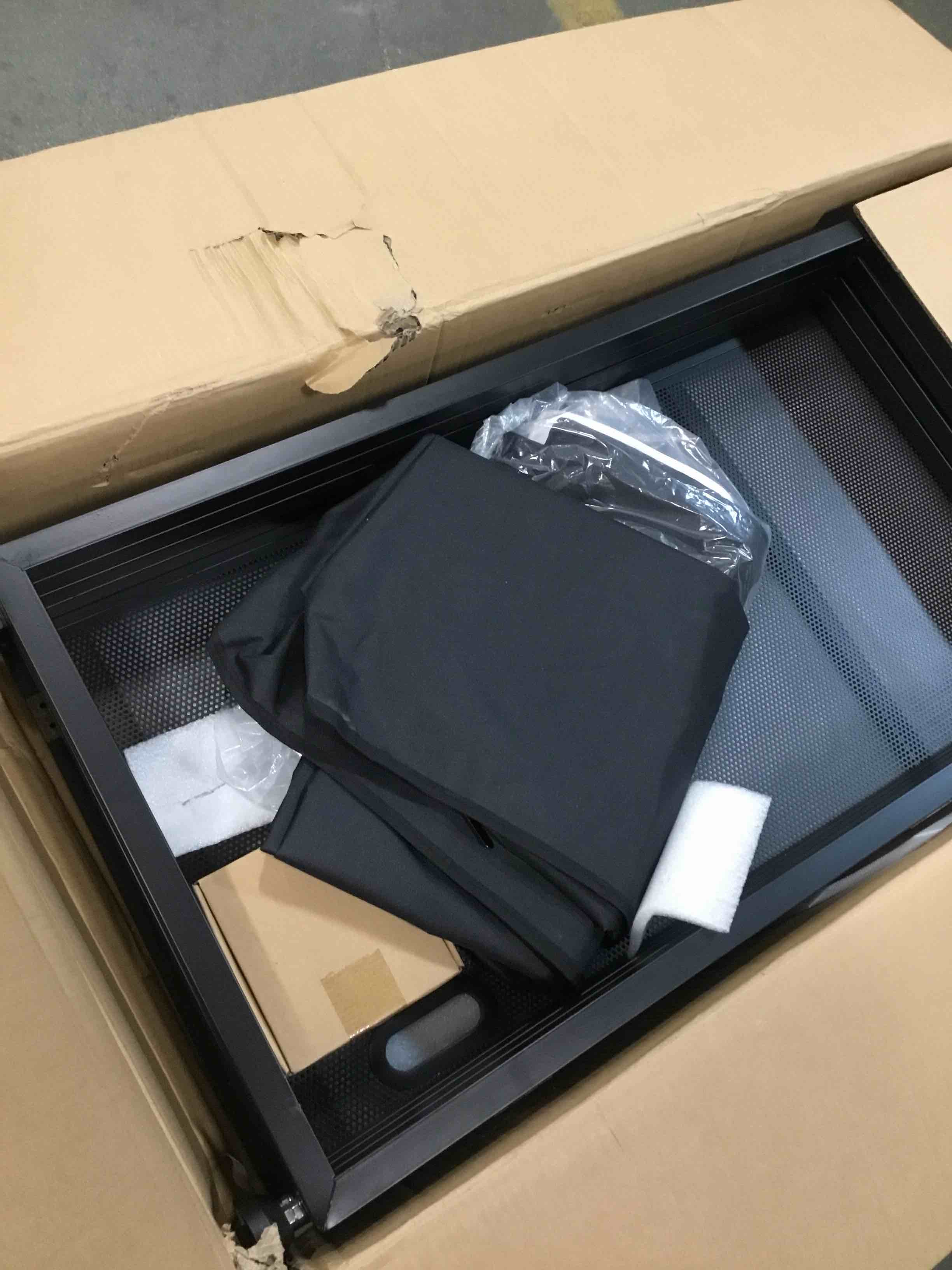 https://s3.amazonaws.com/lotting-images-prod/bidfta/RED6568104_1716291640356.jpeg