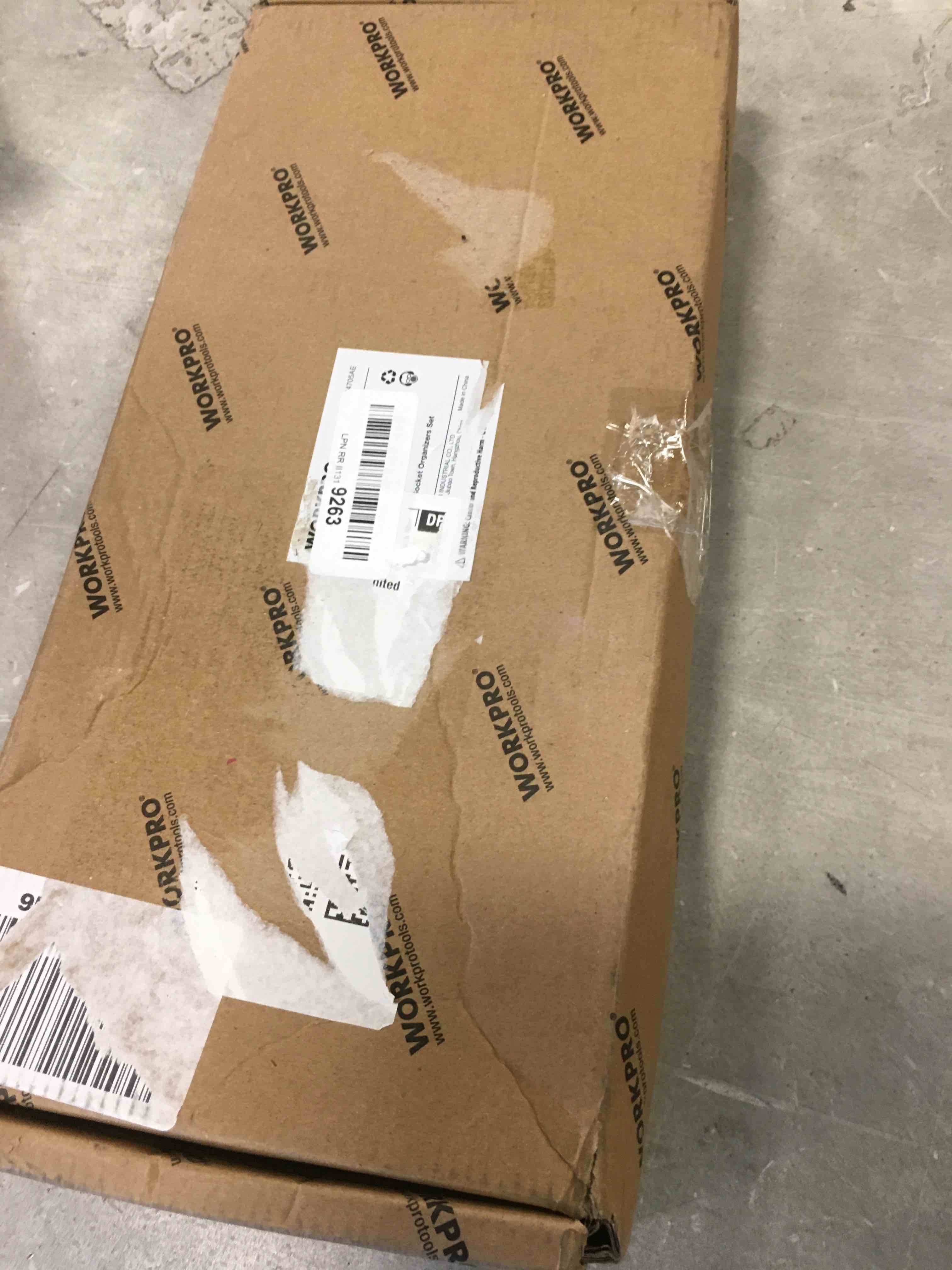https://s3.amazonaws.com/lotting-images-prod/bidfta/RED6569263_1716984590904.jpeg